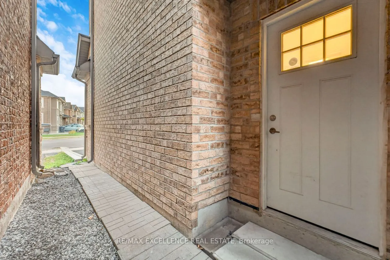 451 Brisdale Drive