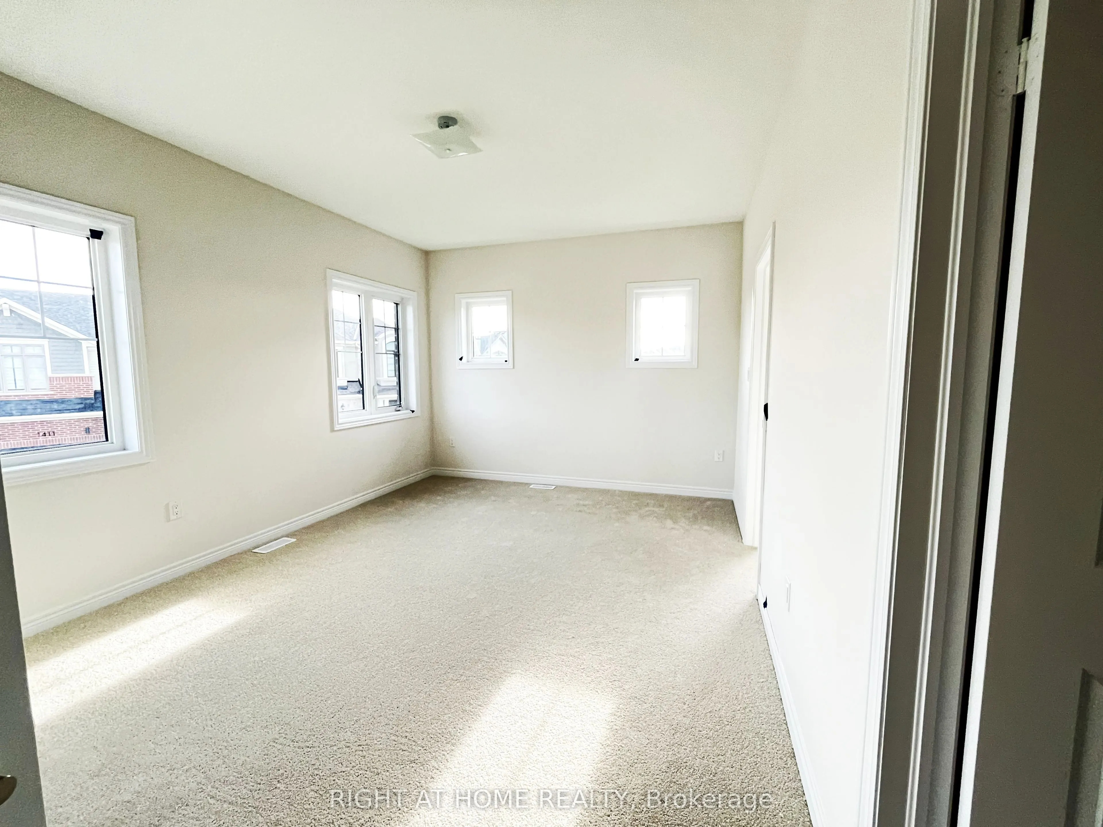 740 Apple Terrace