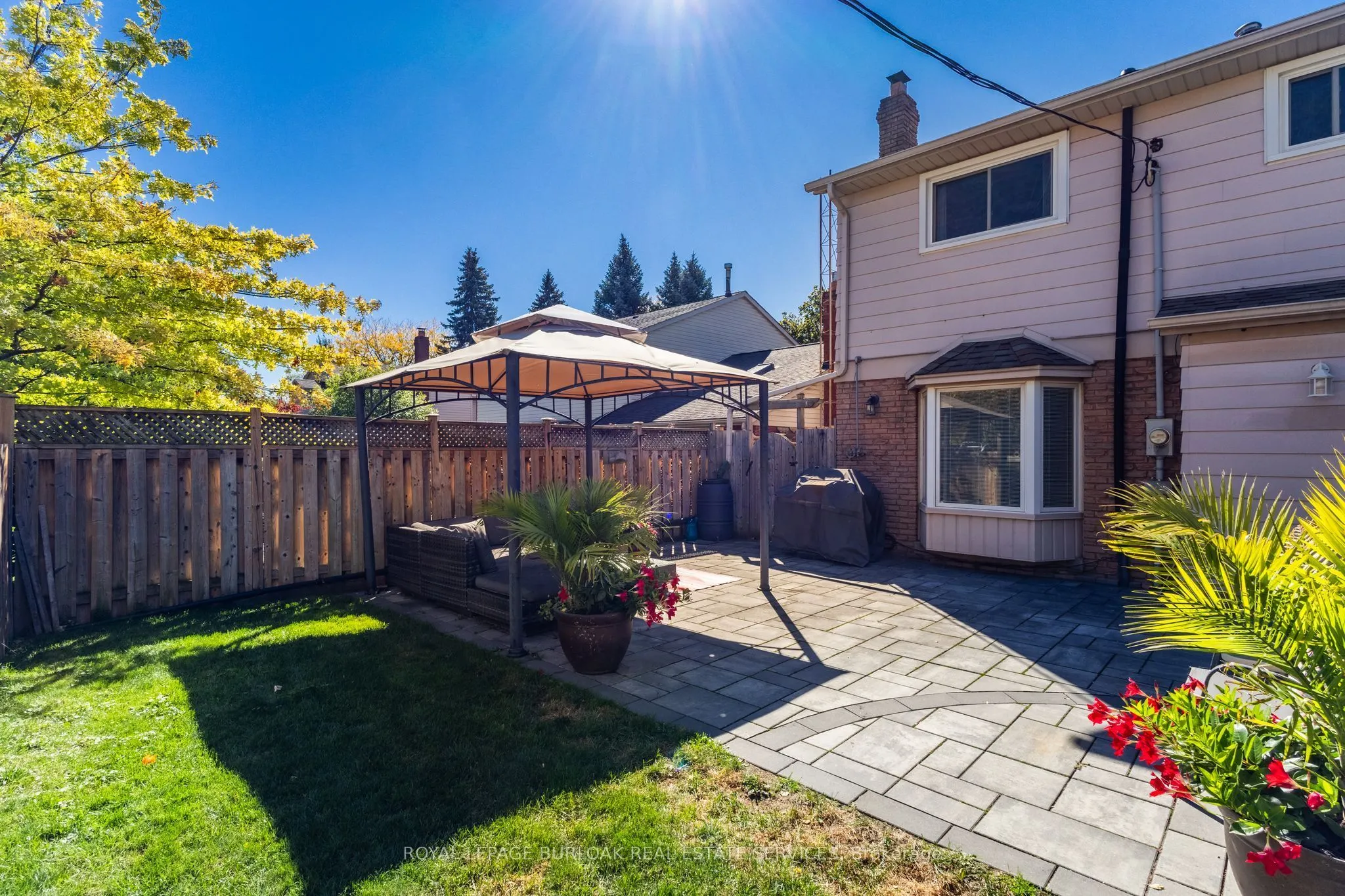 4248 Dunvegan Road
