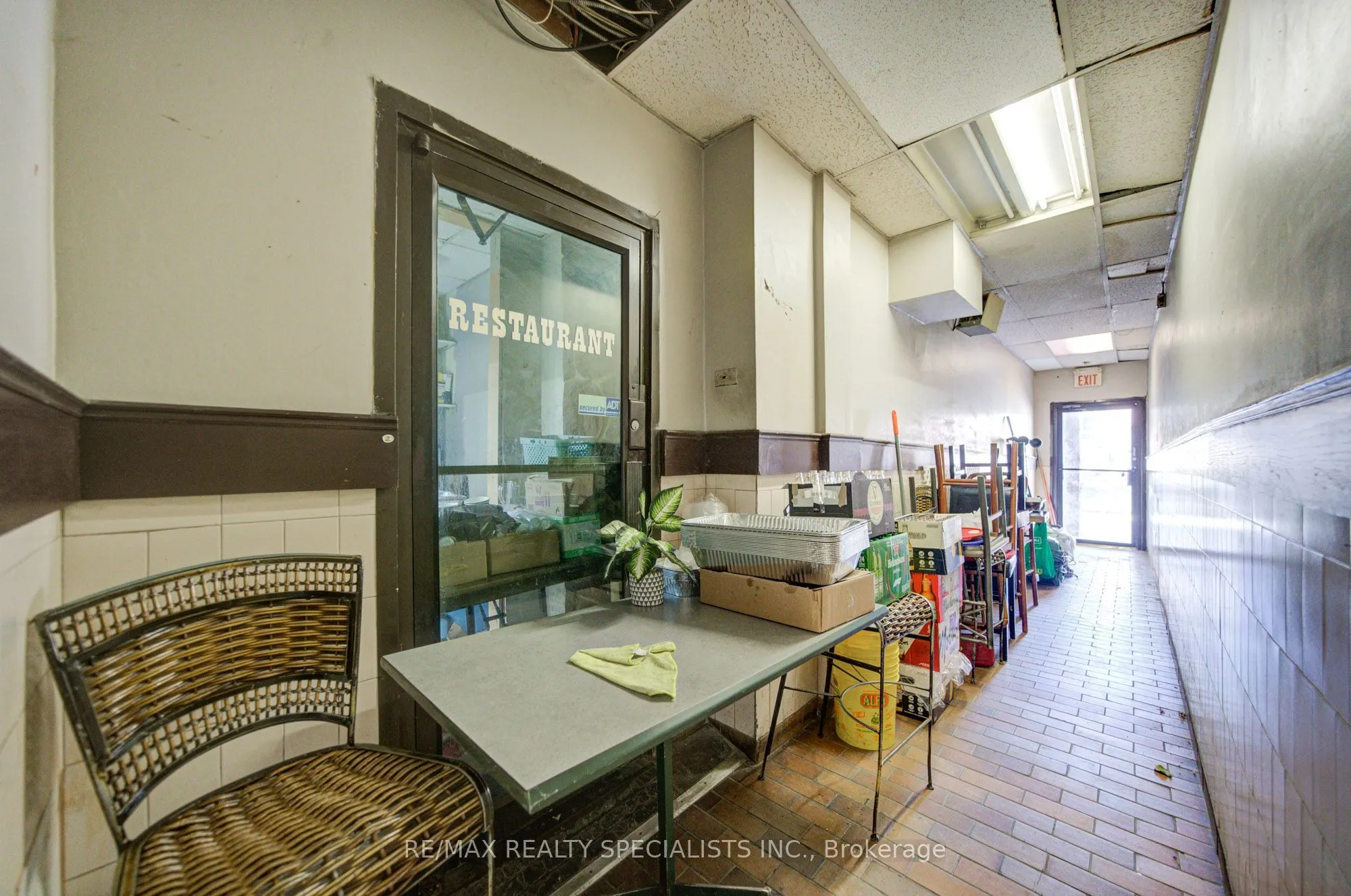 1935 Weston Road