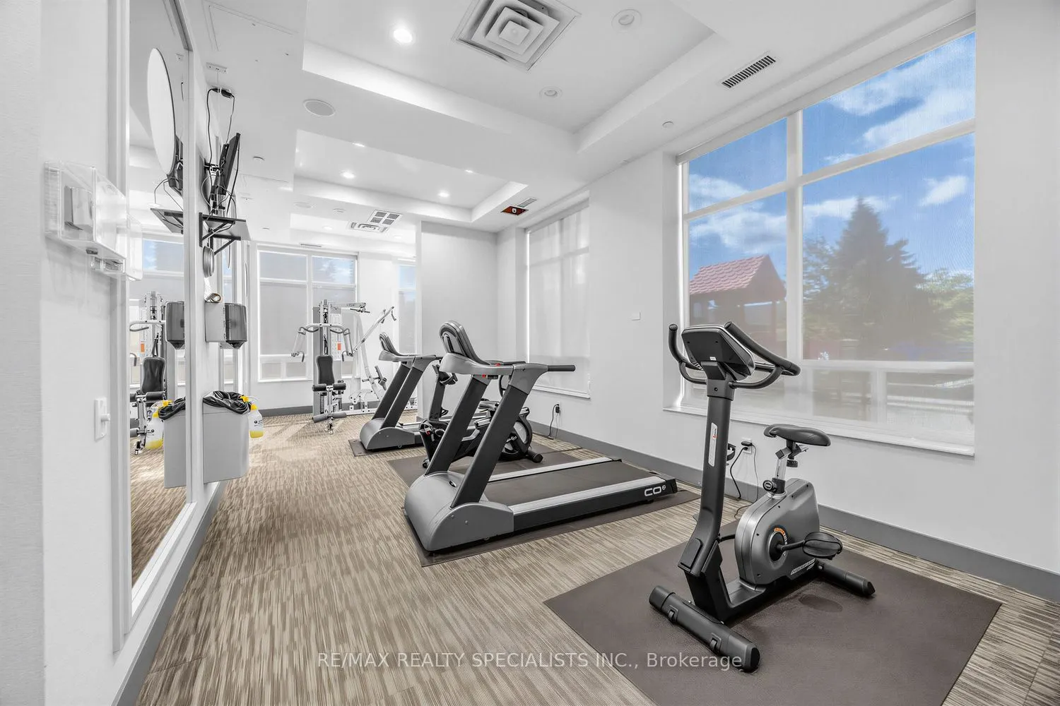 55 Strathaven Drive W #2011
