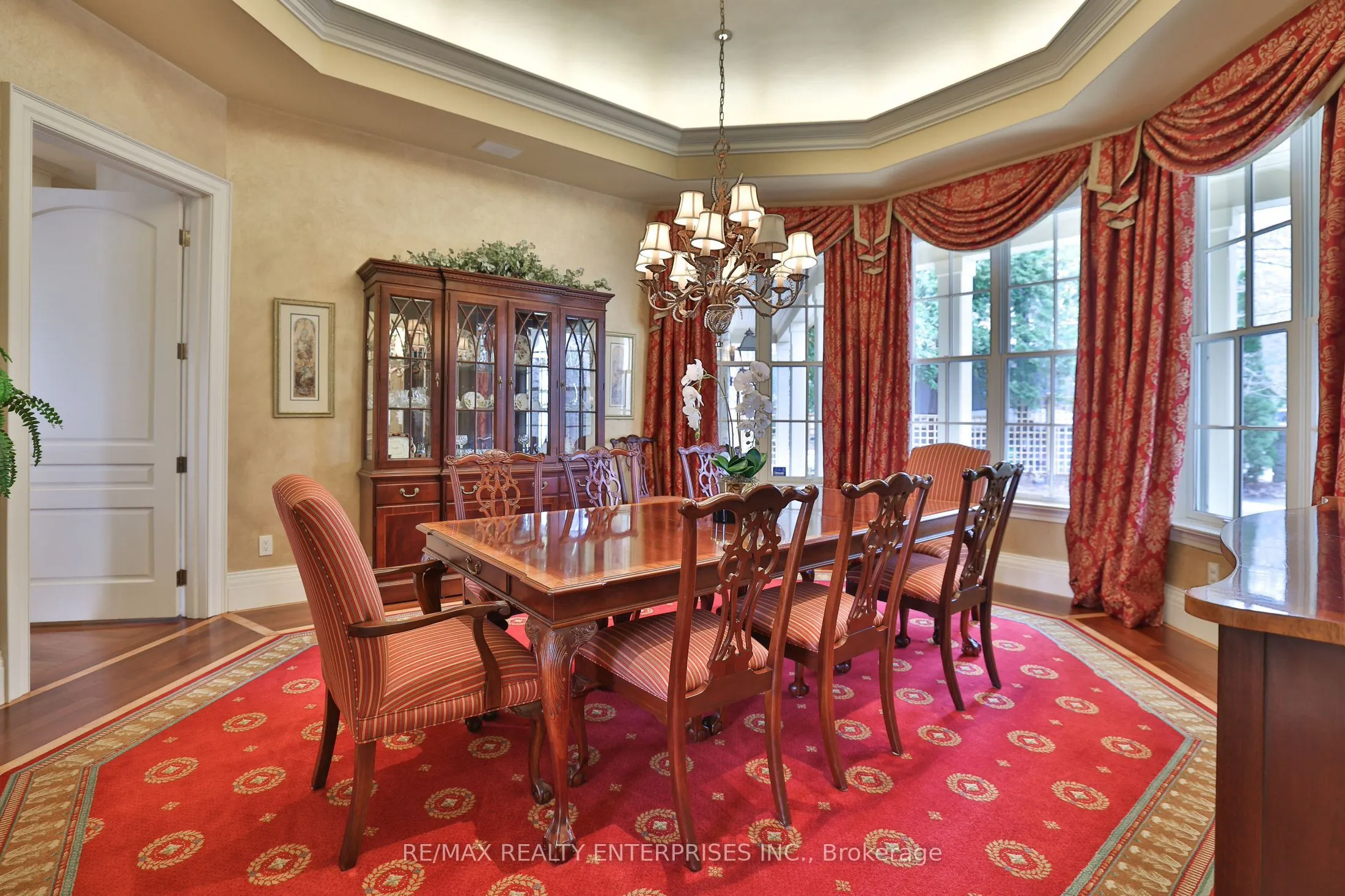 872 Whittier Crescent