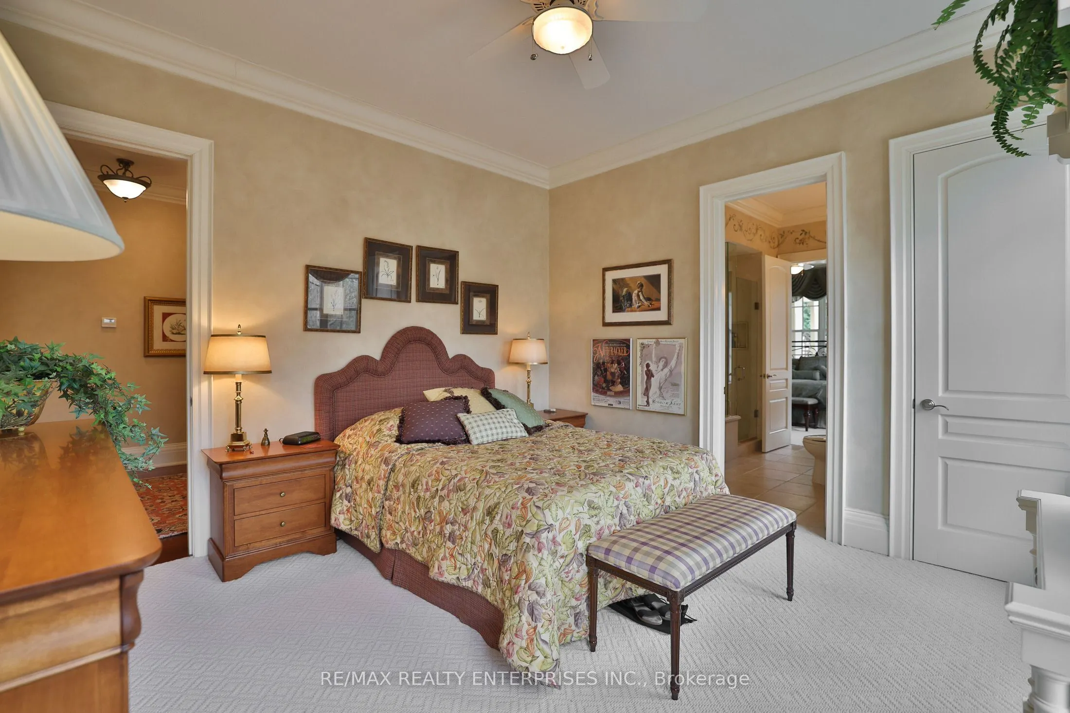 872 Whittier Crescent