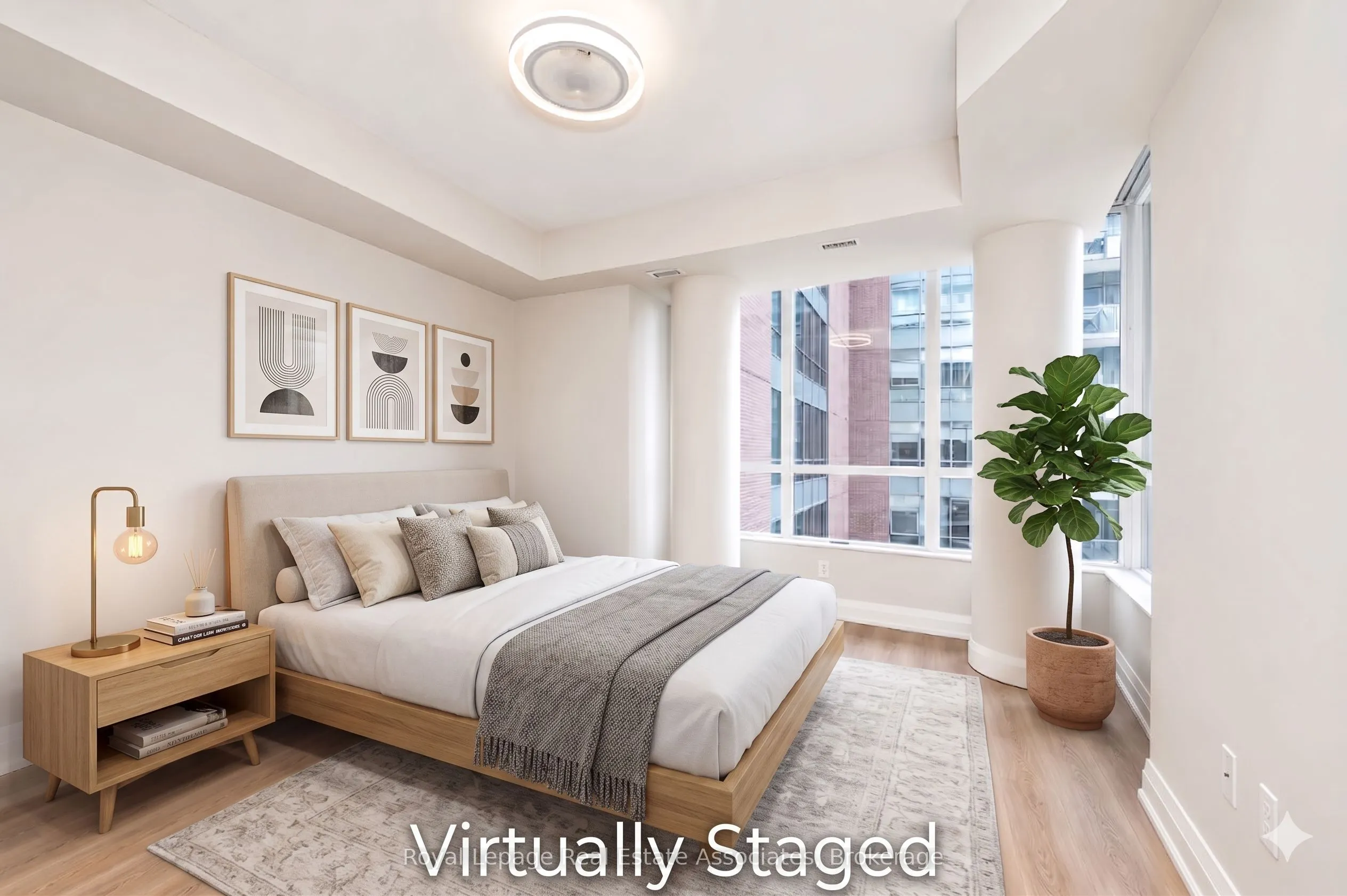 1 Hurontario Street #308