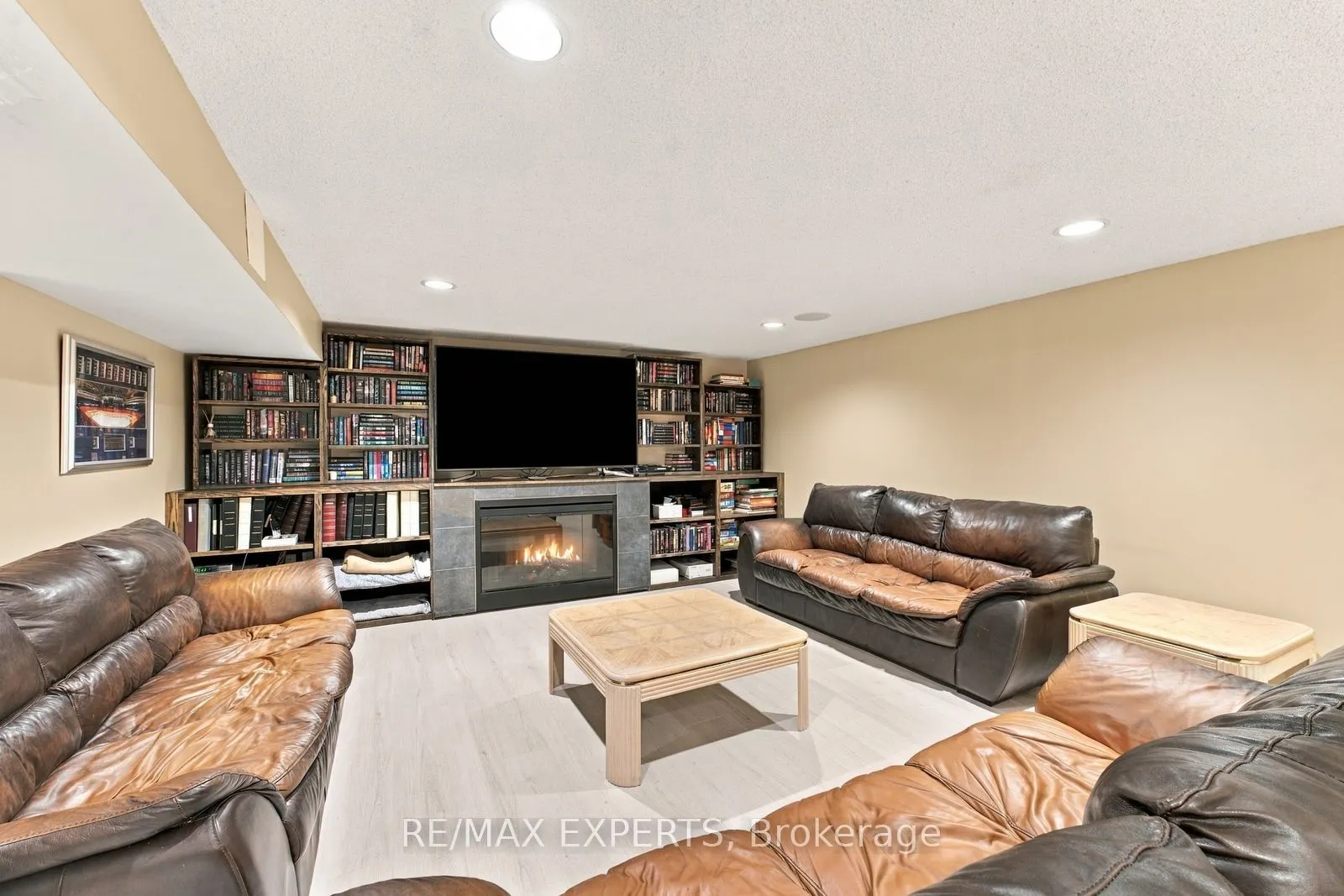 8 Fendley Court