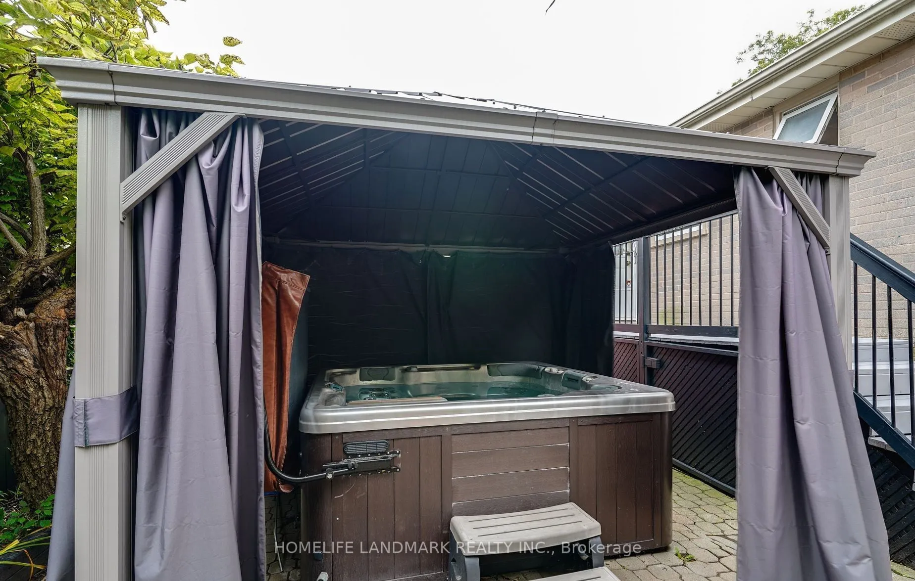2673 Constable Road