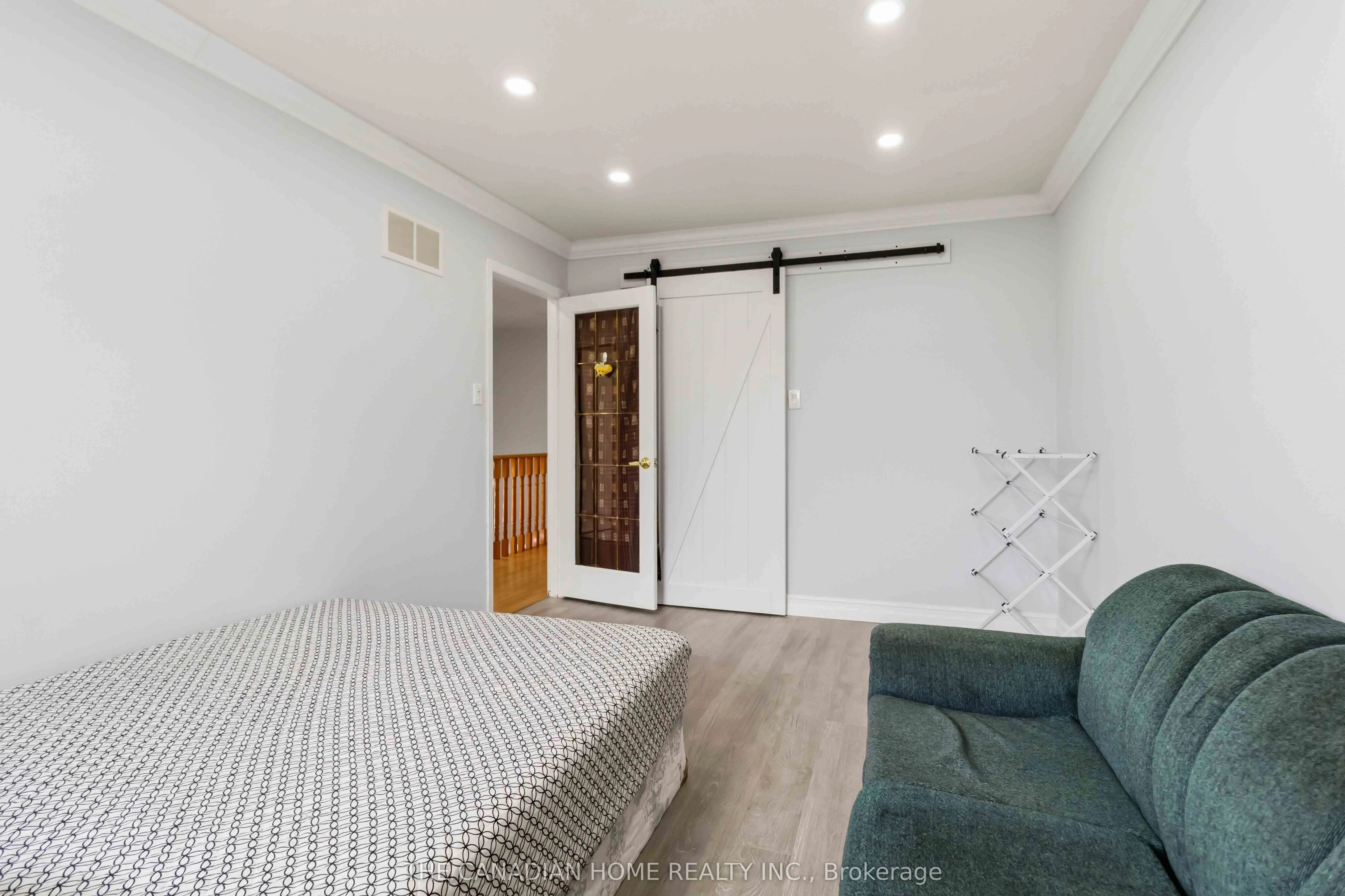 3549 Redmond Road