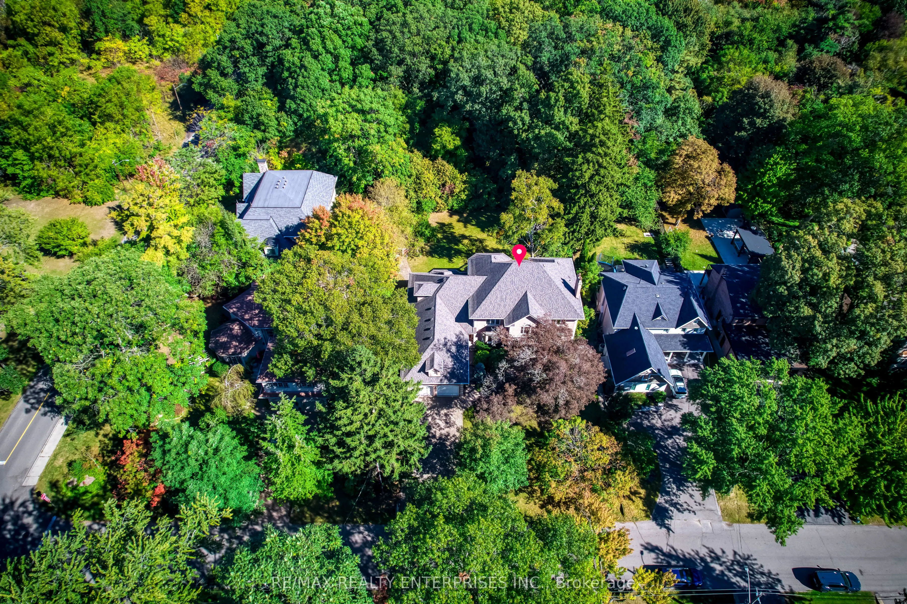 1599 Glenburnie Road