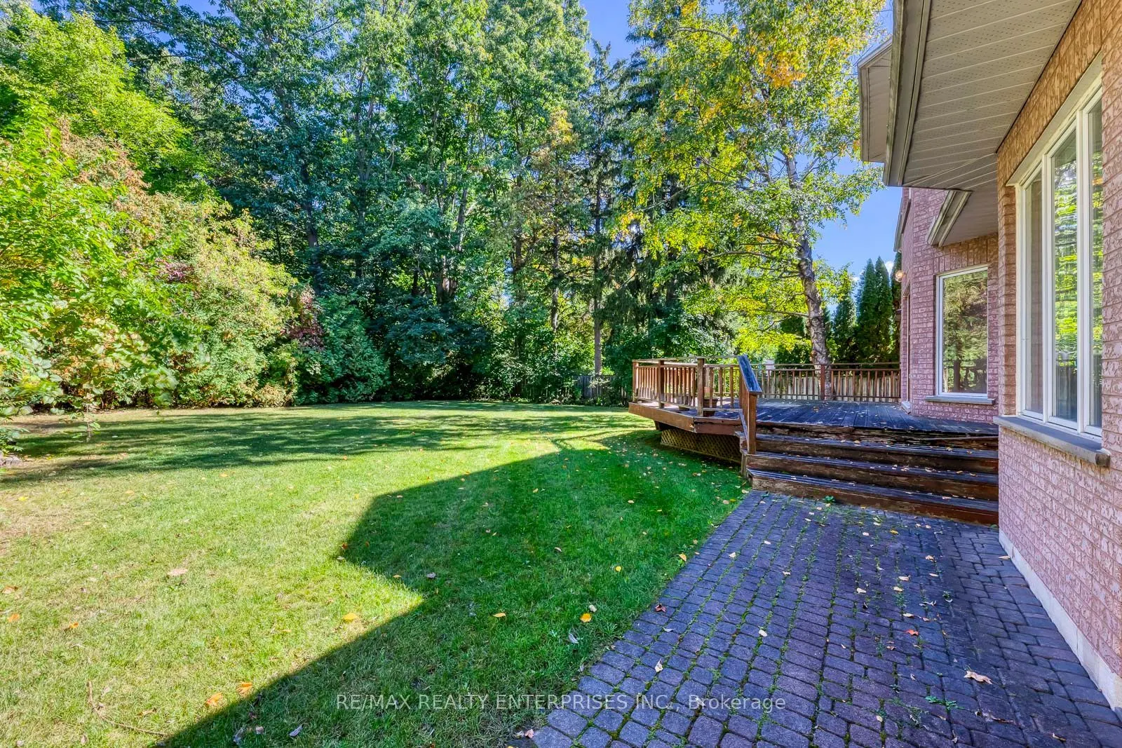 1599 Glenburnie Road