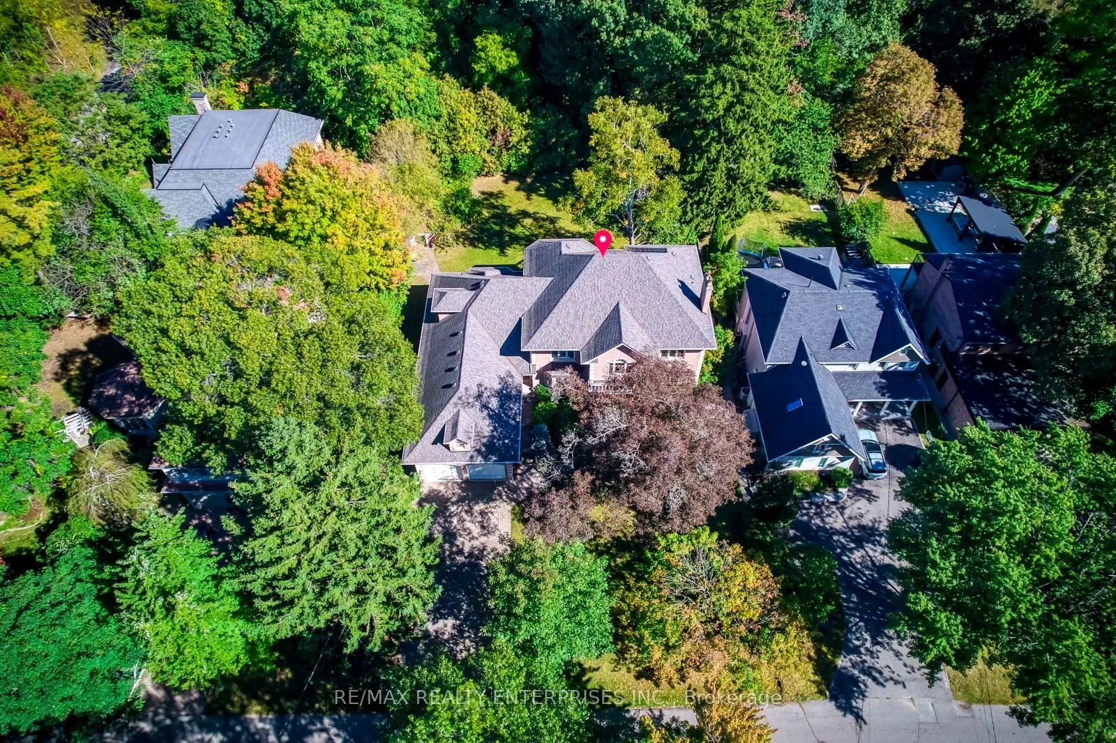1599 Glenburnie Road
