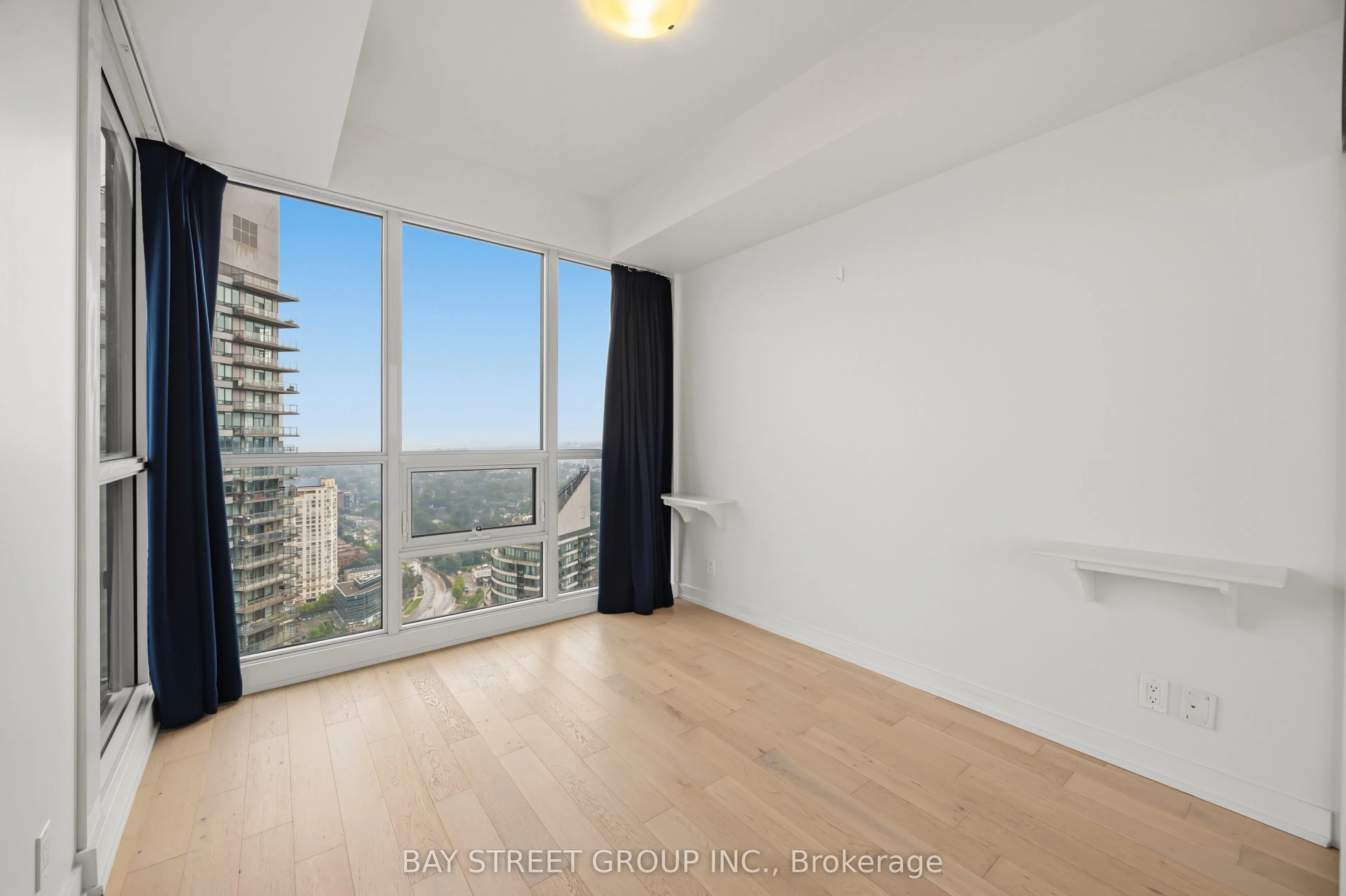 2212 Lake Shore Boulevard W #4304
