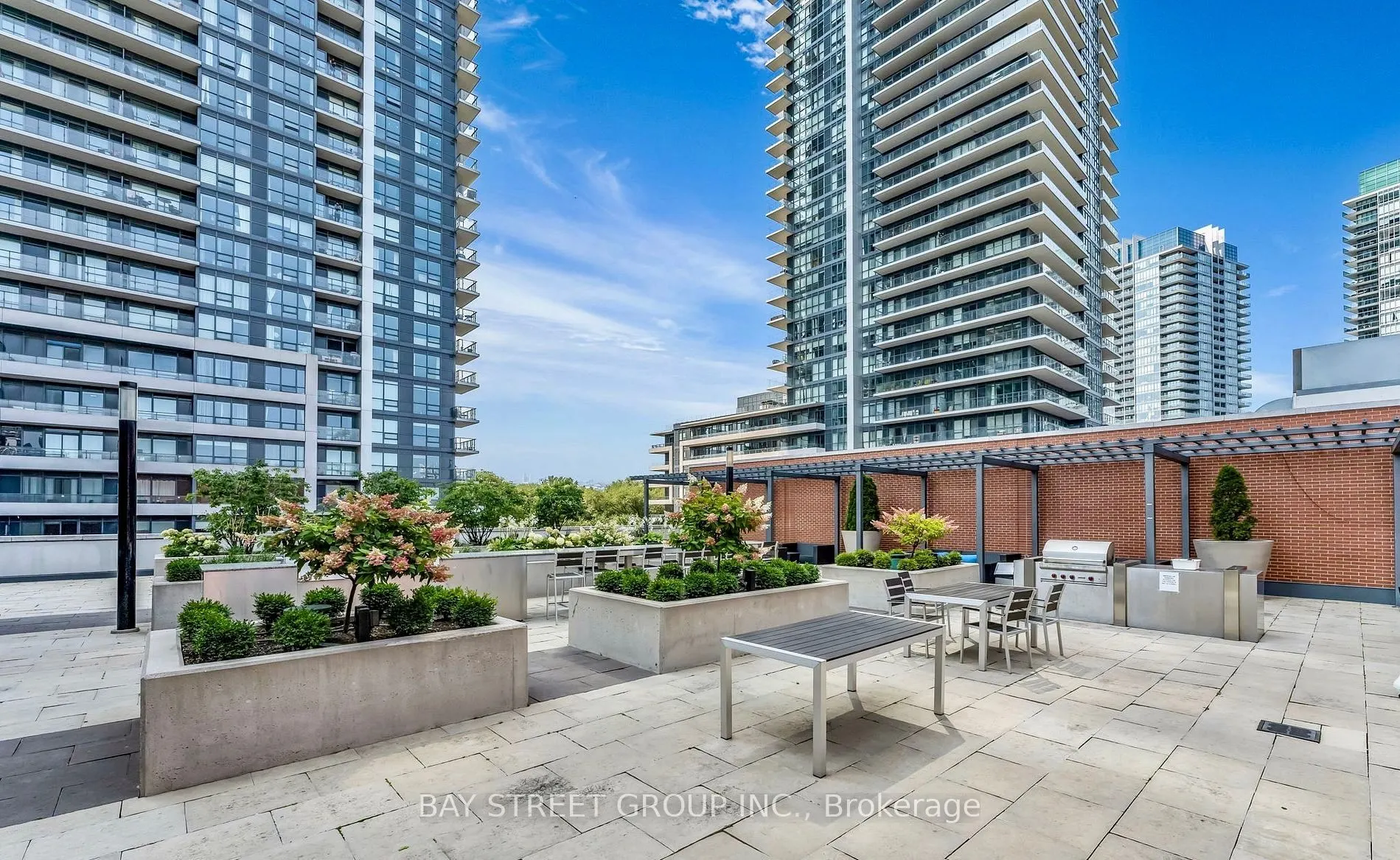 2212 Lake Shore Boulevard W #4304