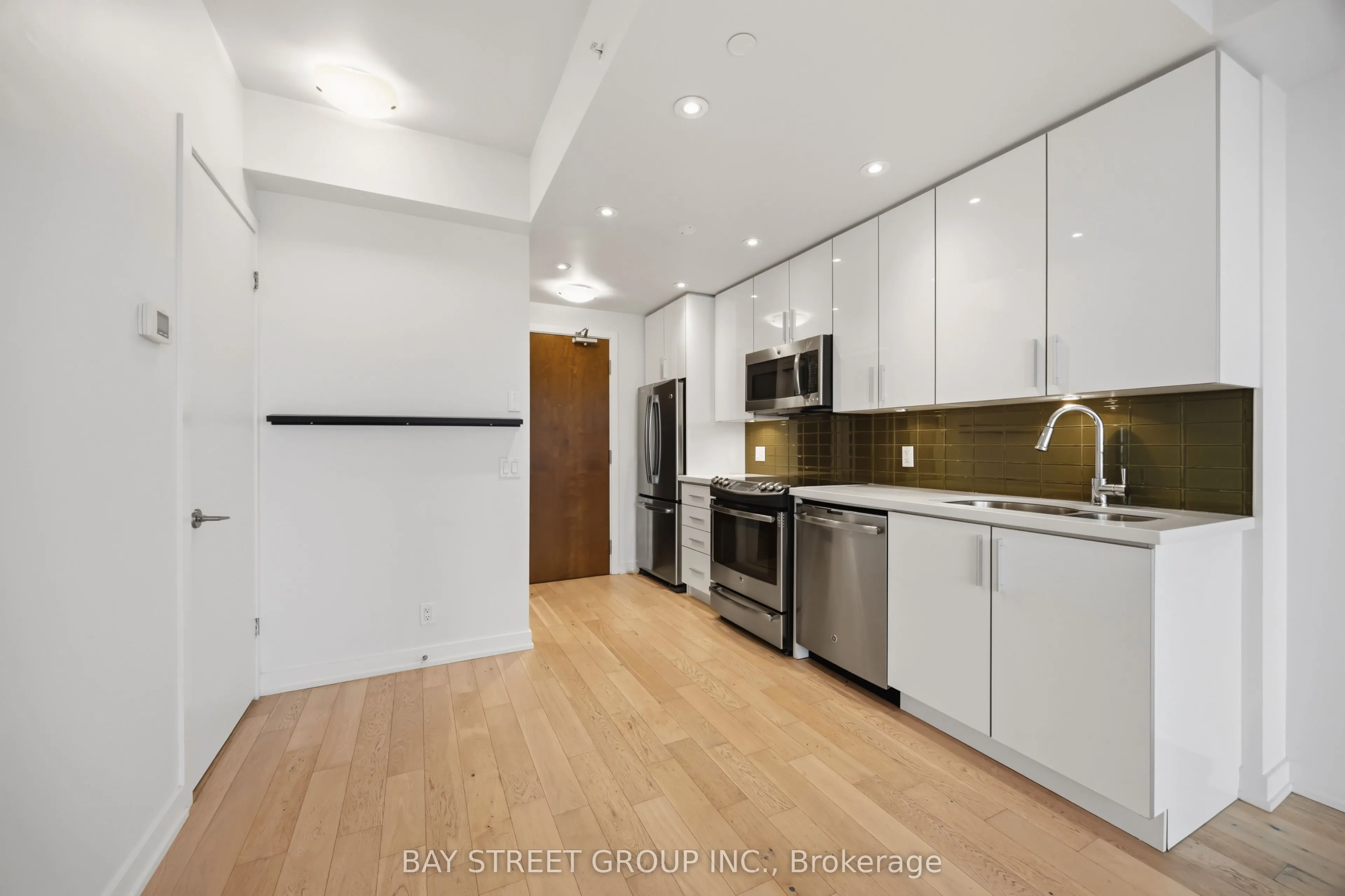2212 Lake Shore Boulevard W #4304