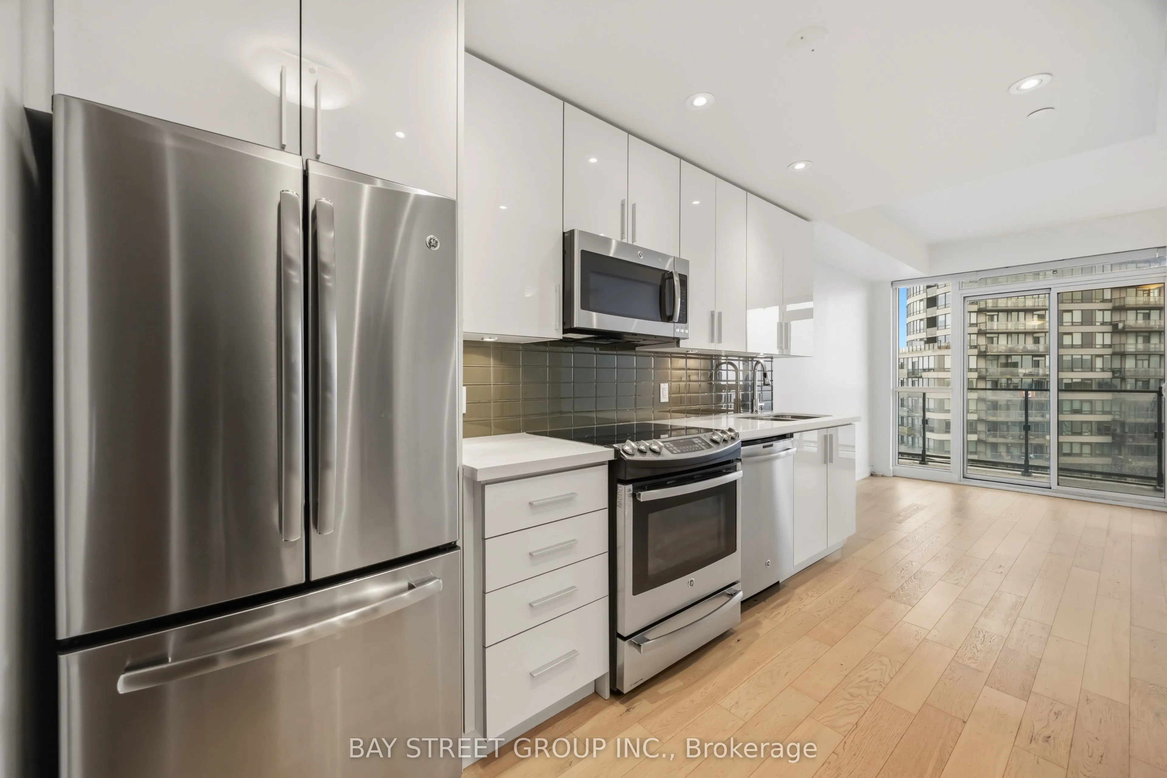 2212 Lake Shore Boulevard W #4304