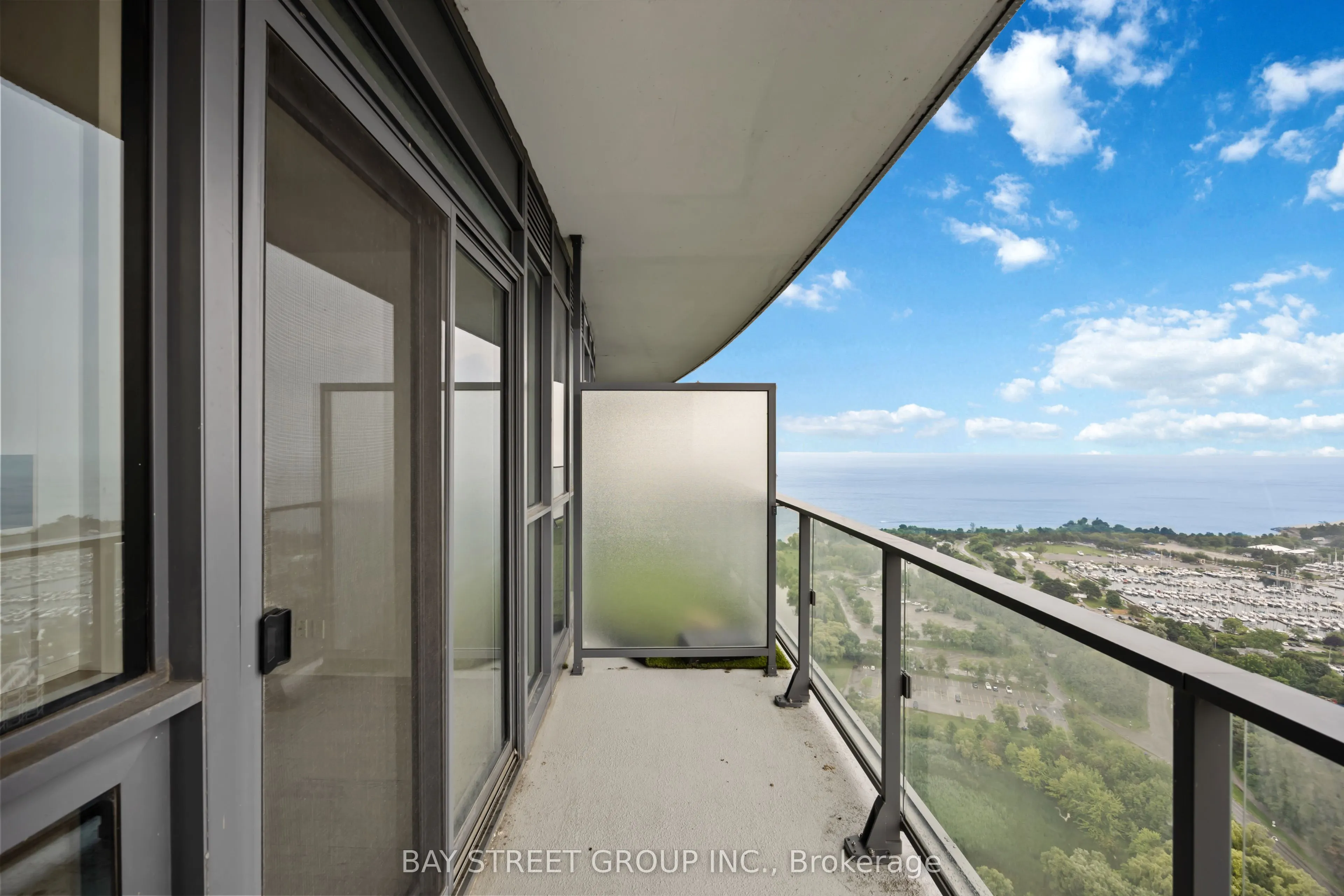 2212 Lake Shore Boulevard W #4304