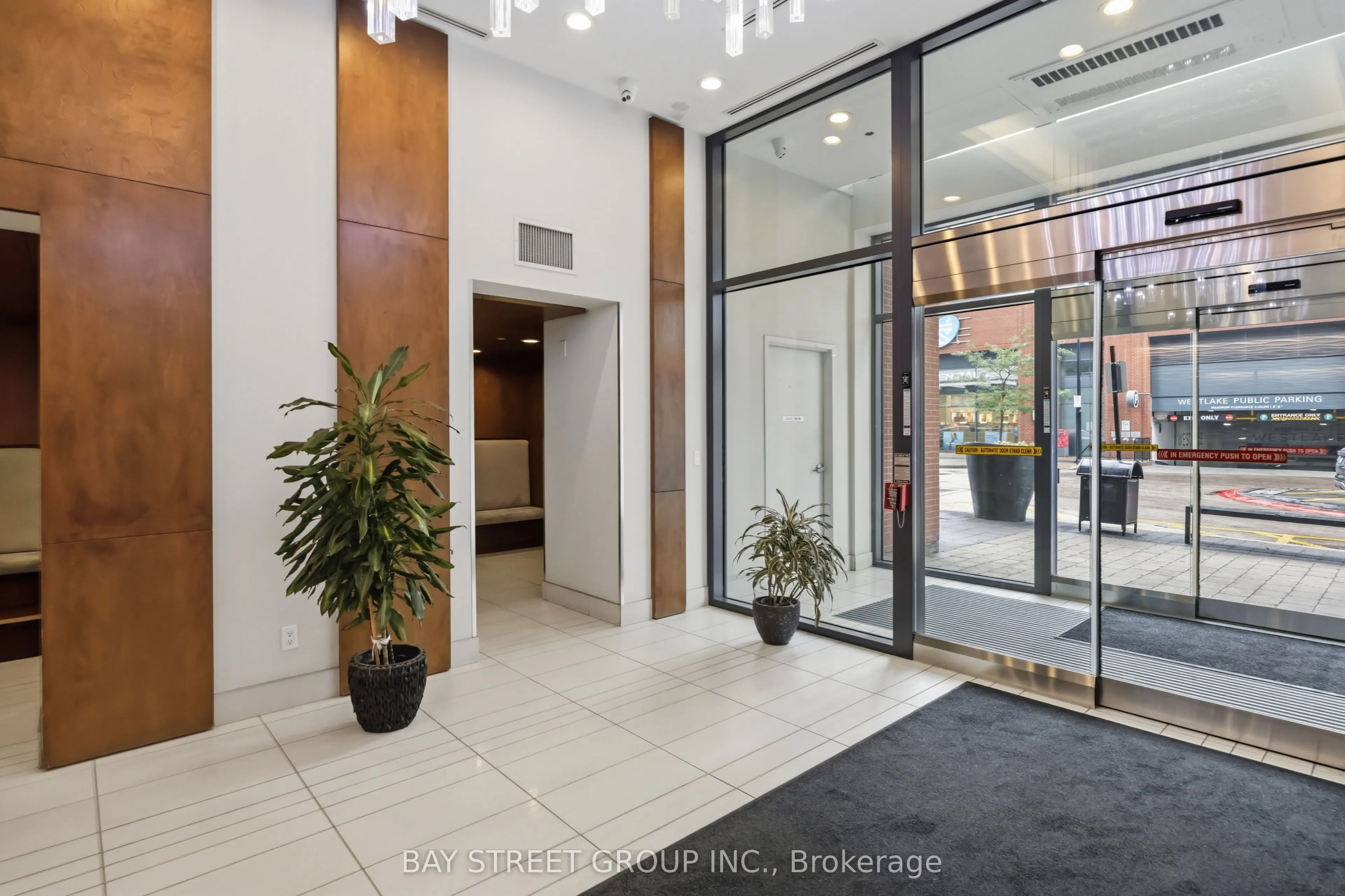 2212 Lake Shore Boulevard W #4304