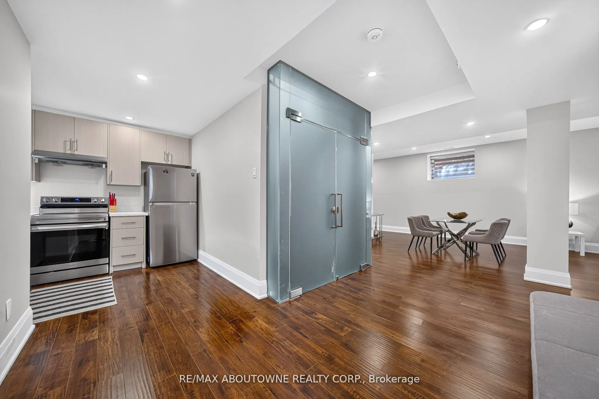 1526 Bridge Road