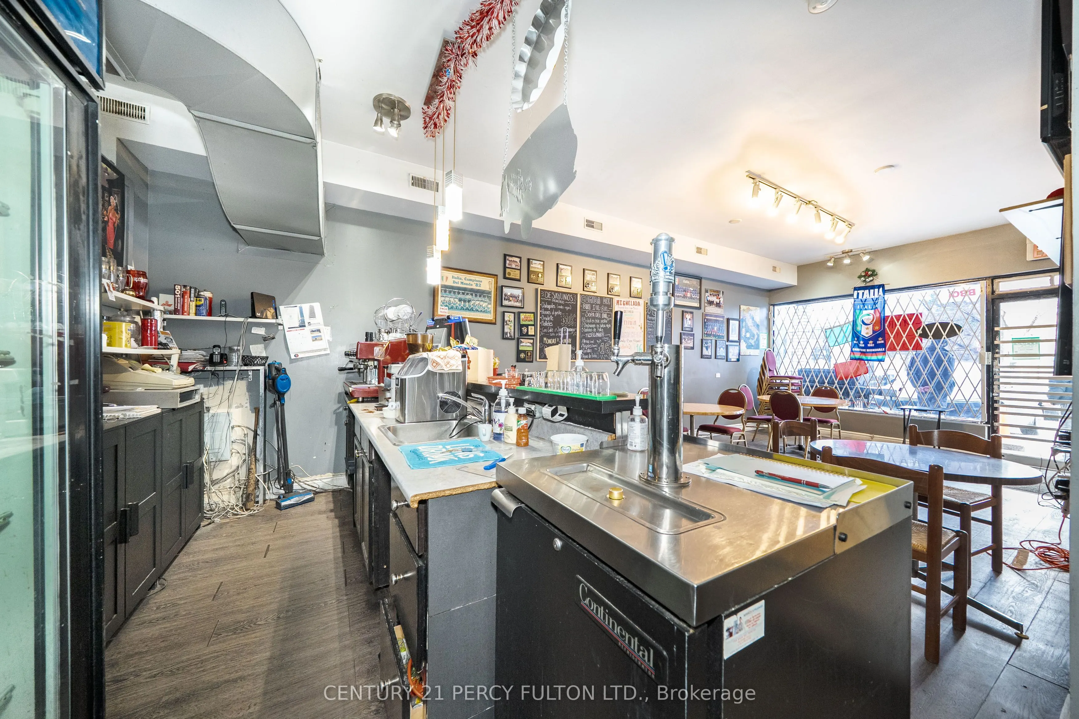 744-746 Wilson Avenue
