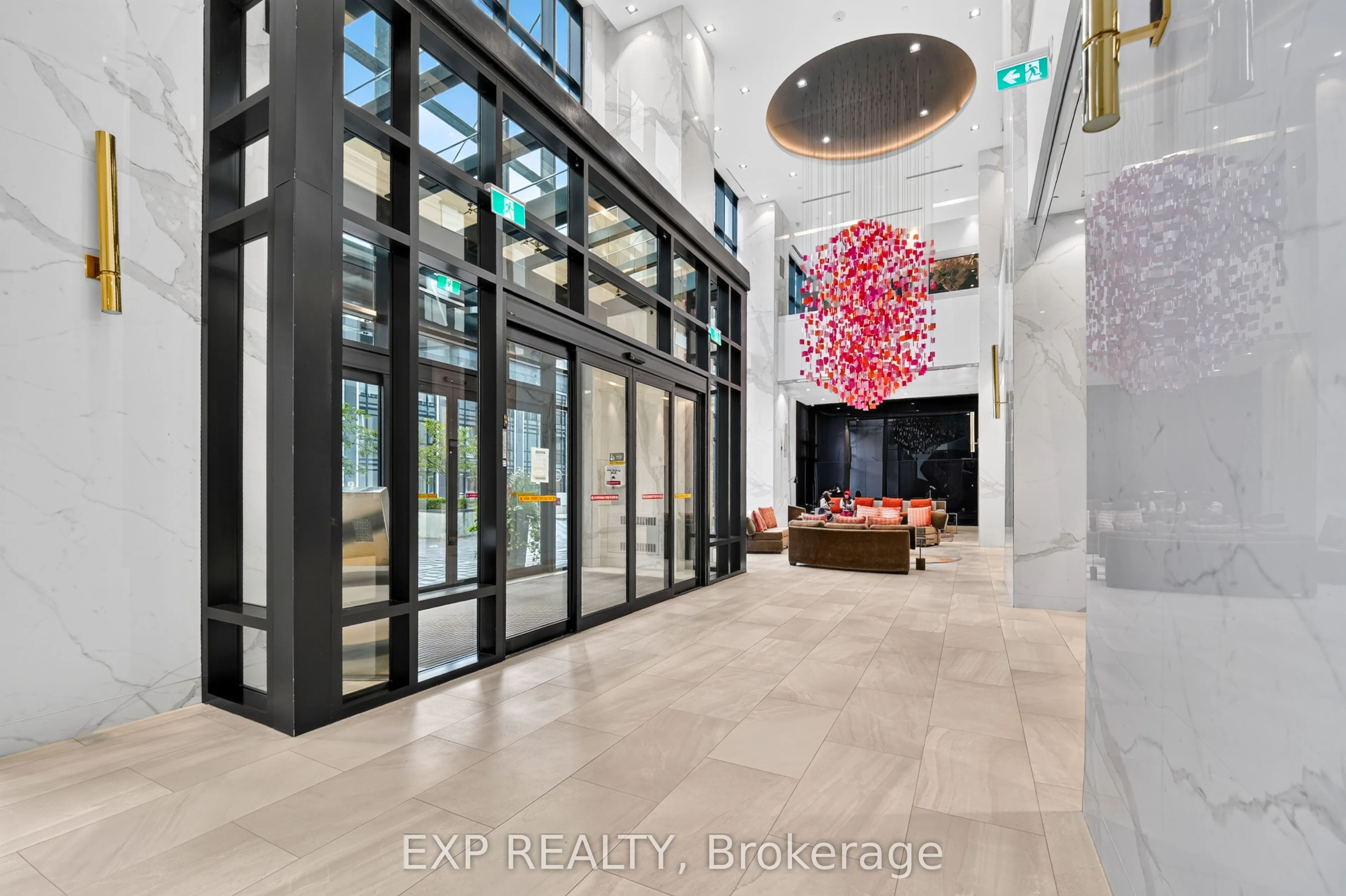7 Mabelle Avenue #3807