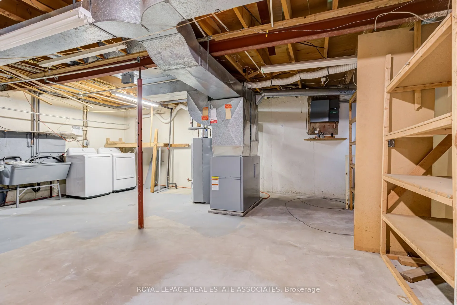215 Mississauga Valley Boulevard #38