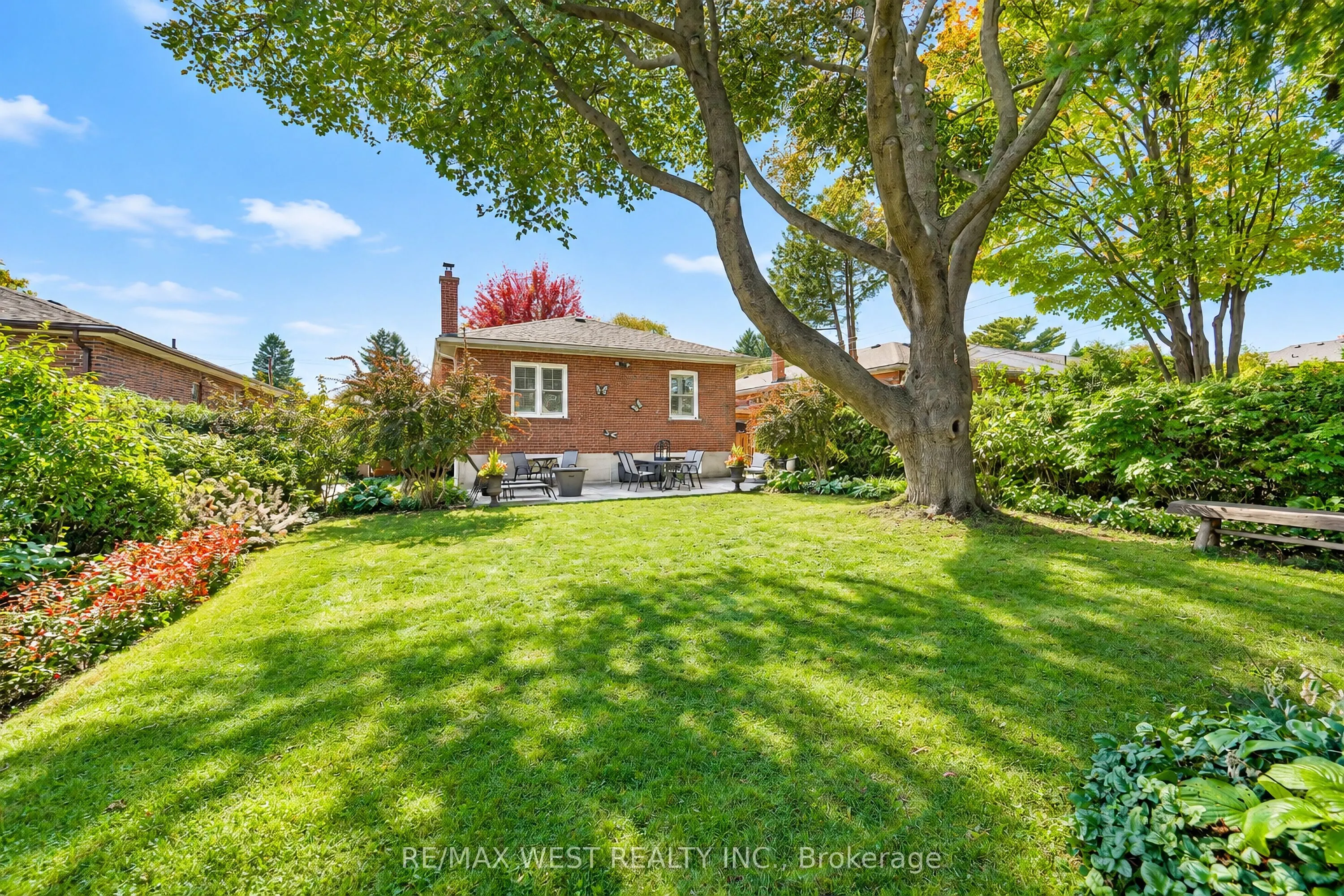 18 Nashland Avenue