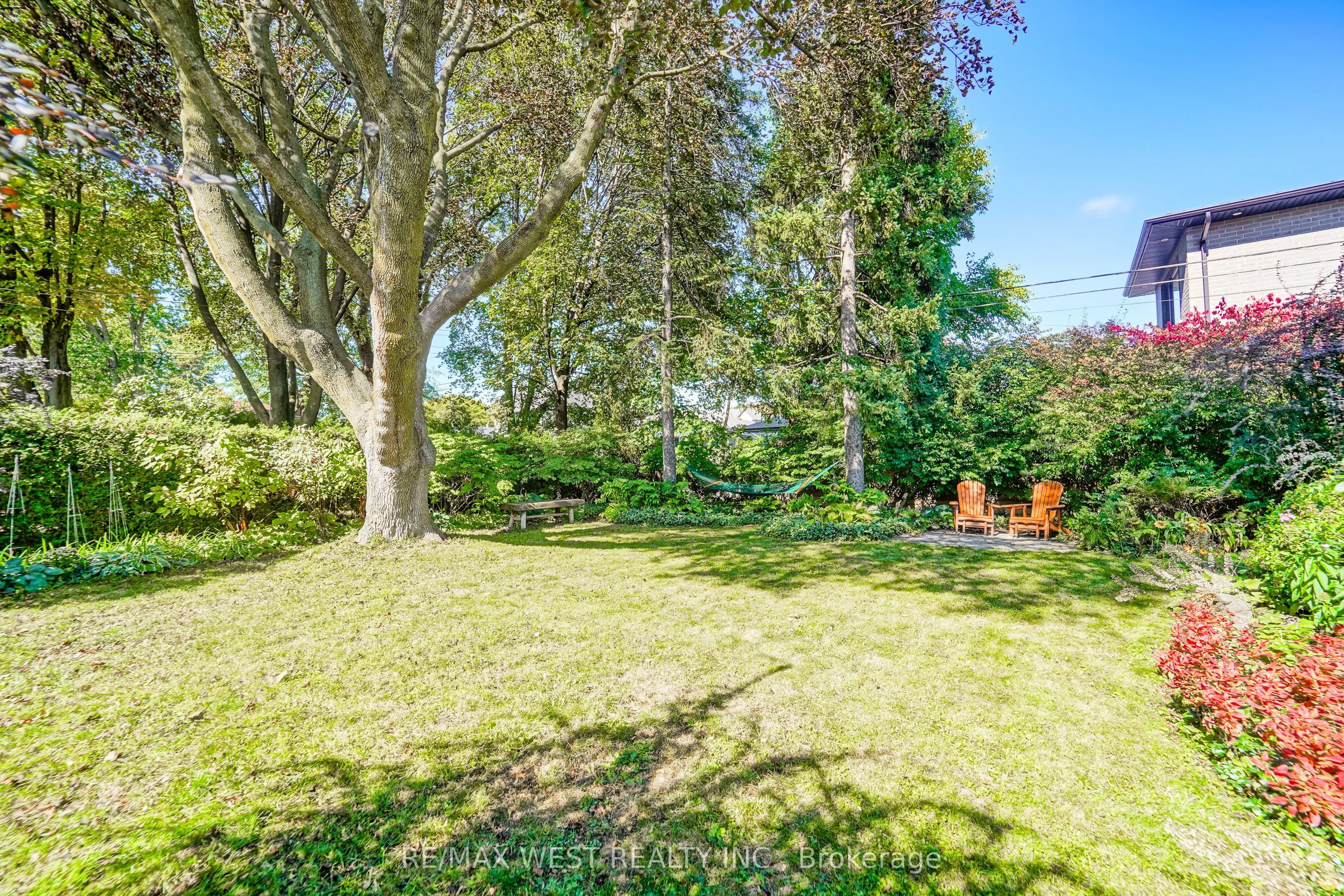 18 Nashland Avenue