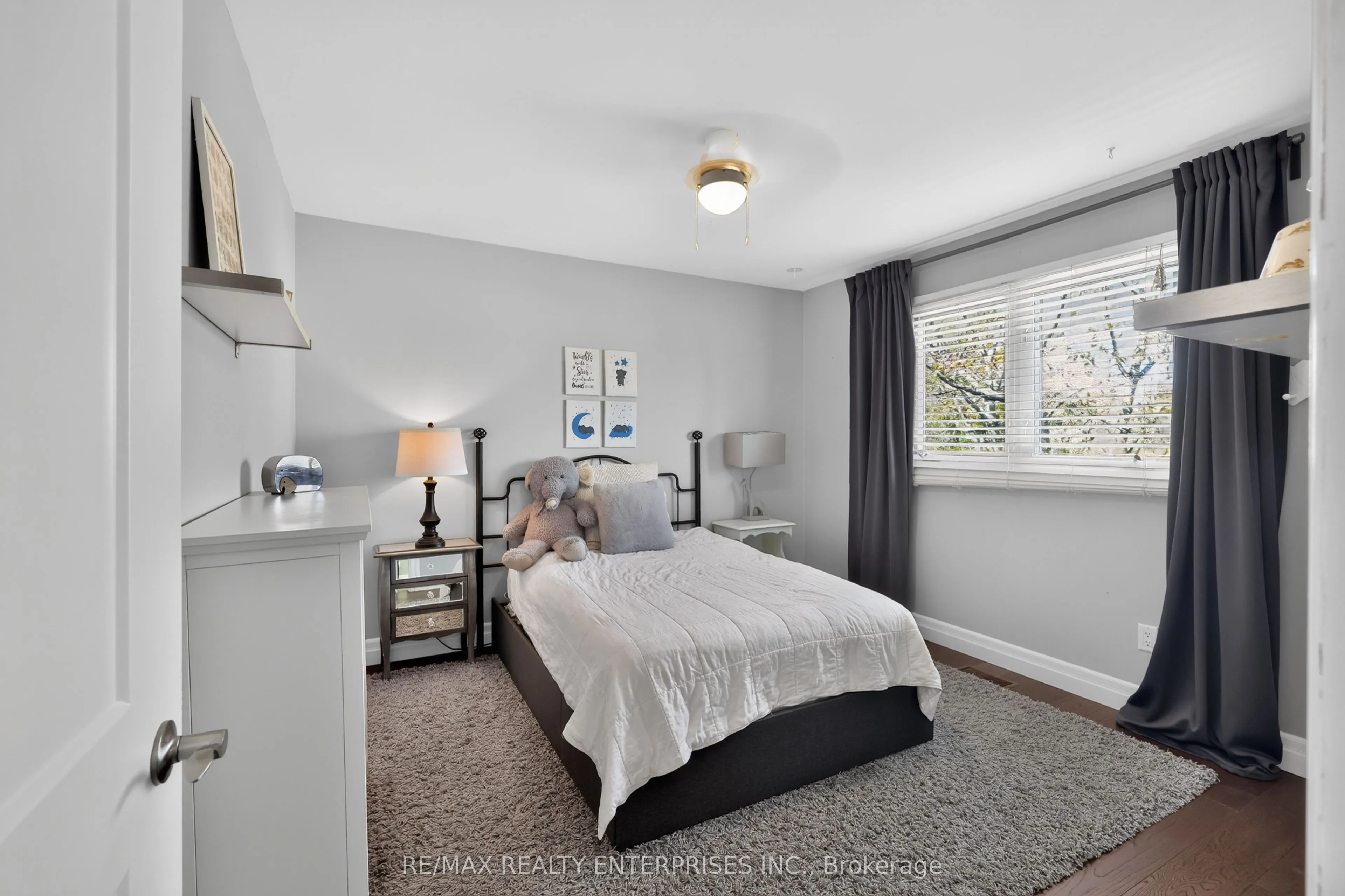 1019 Mesa Crescent