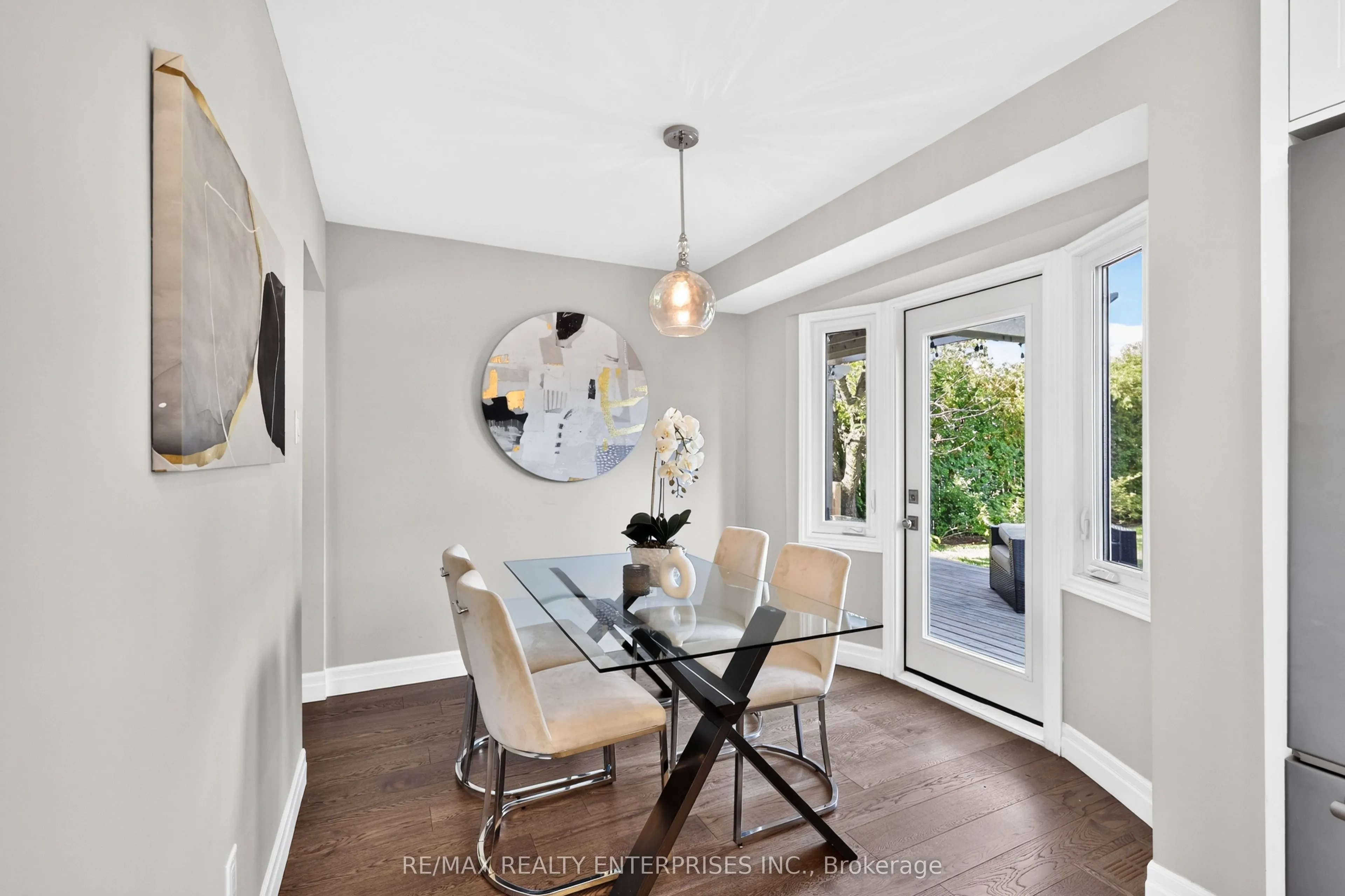 1019 Mesa Crescent