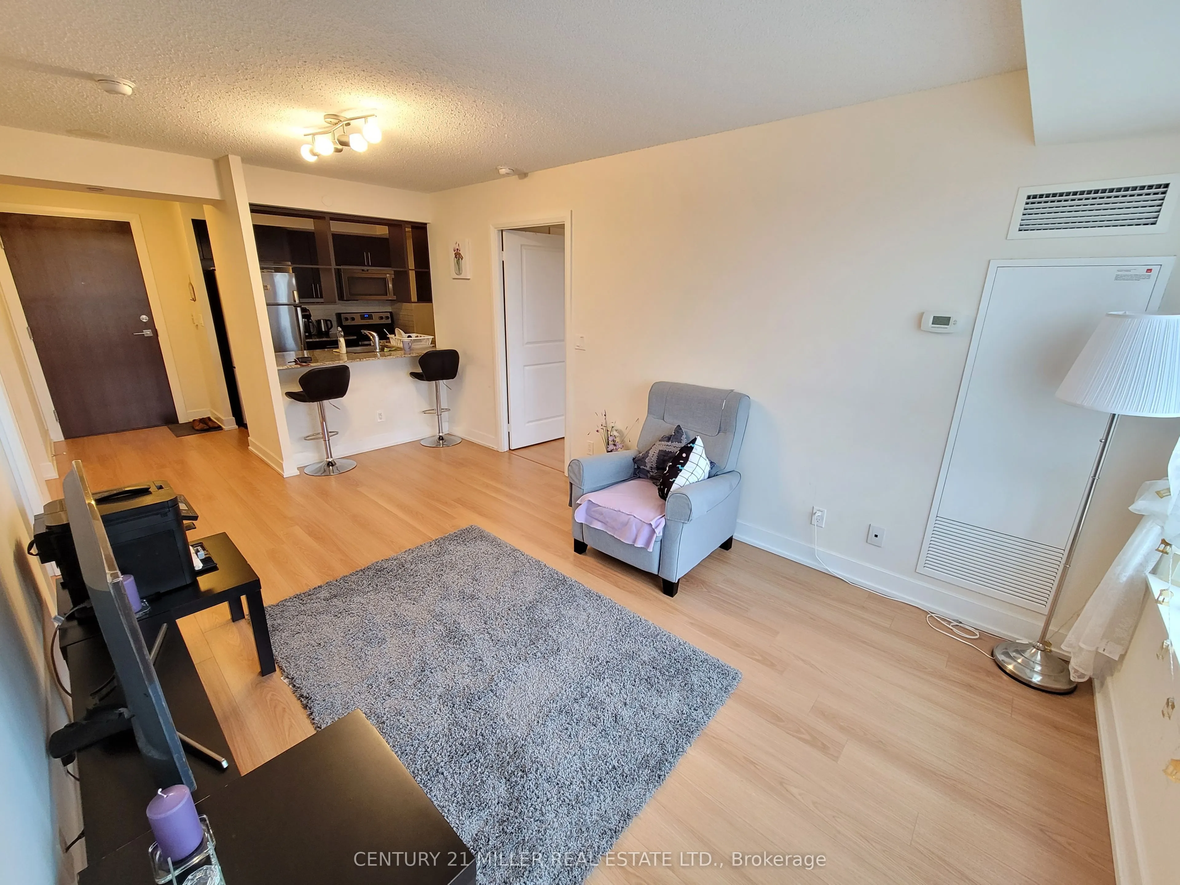 6 Eva Road #506