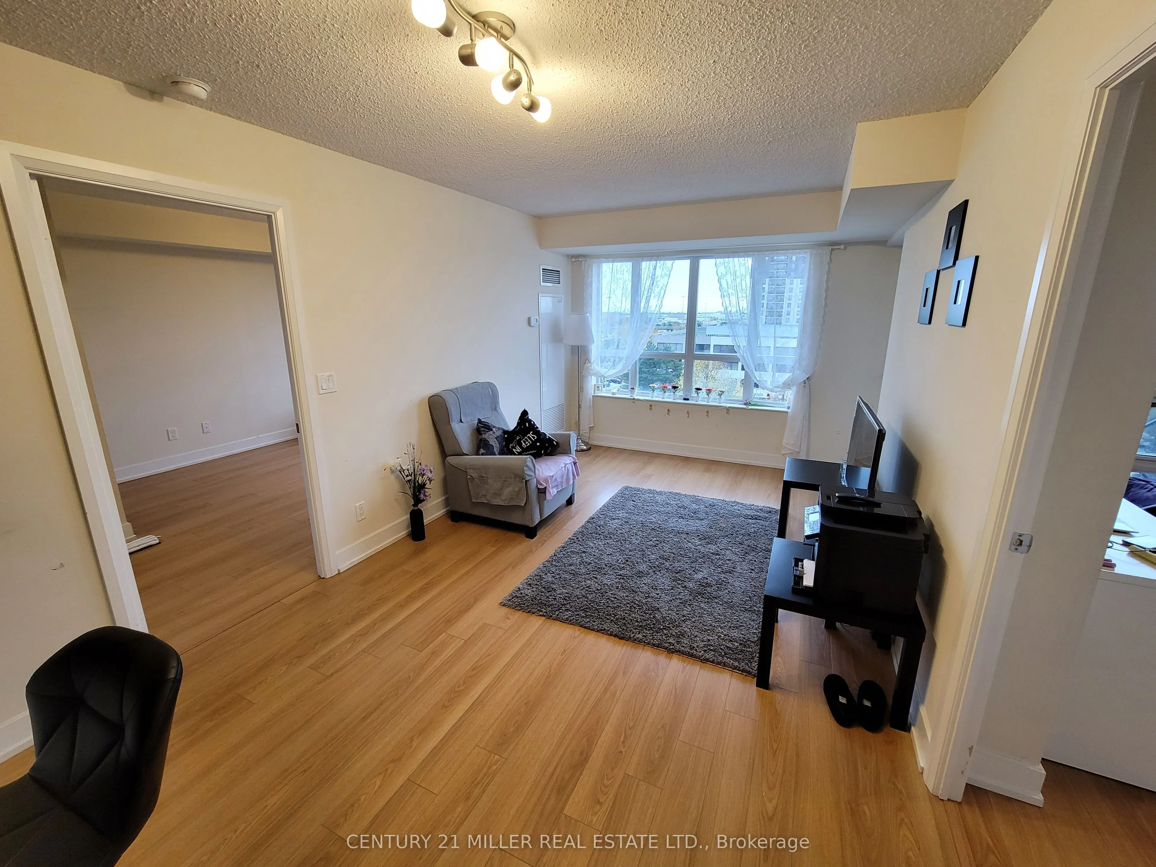 6 Eva Road #506
