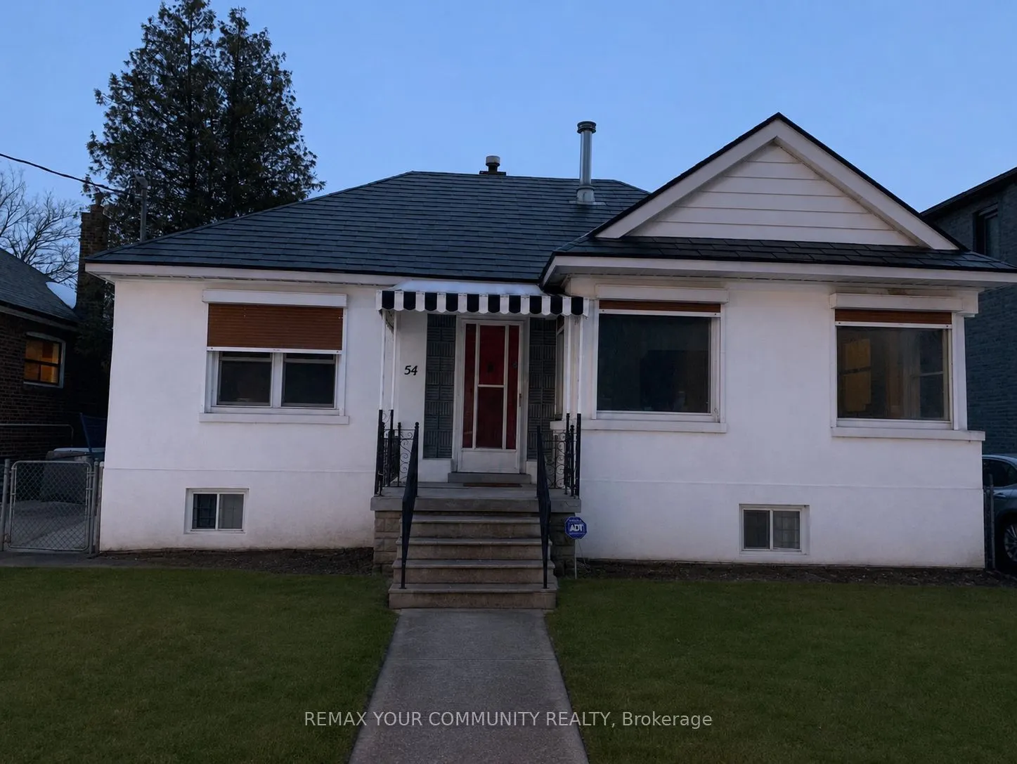 54 Ash Crescent