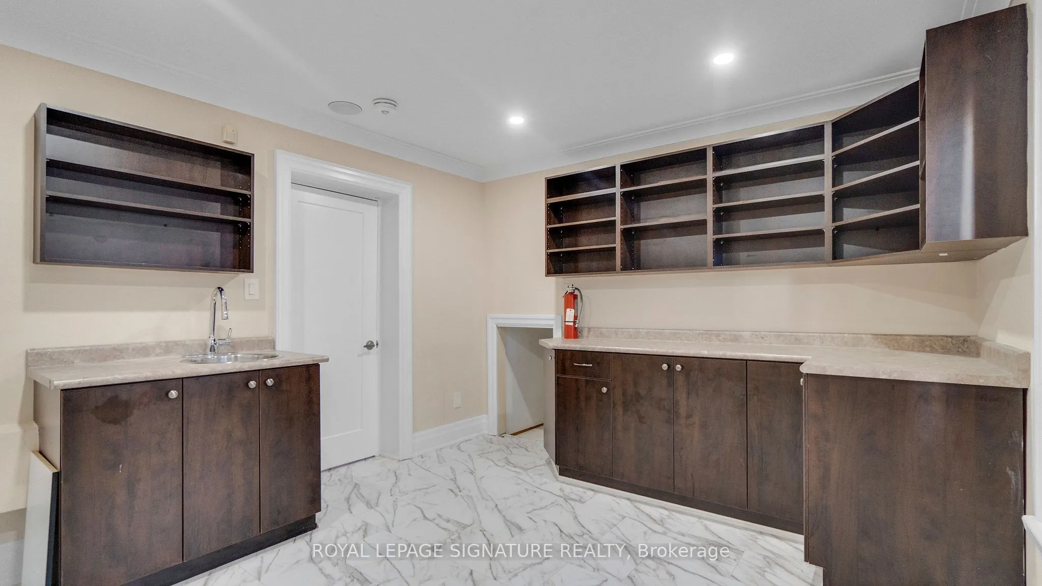 140 Trafalgar Road