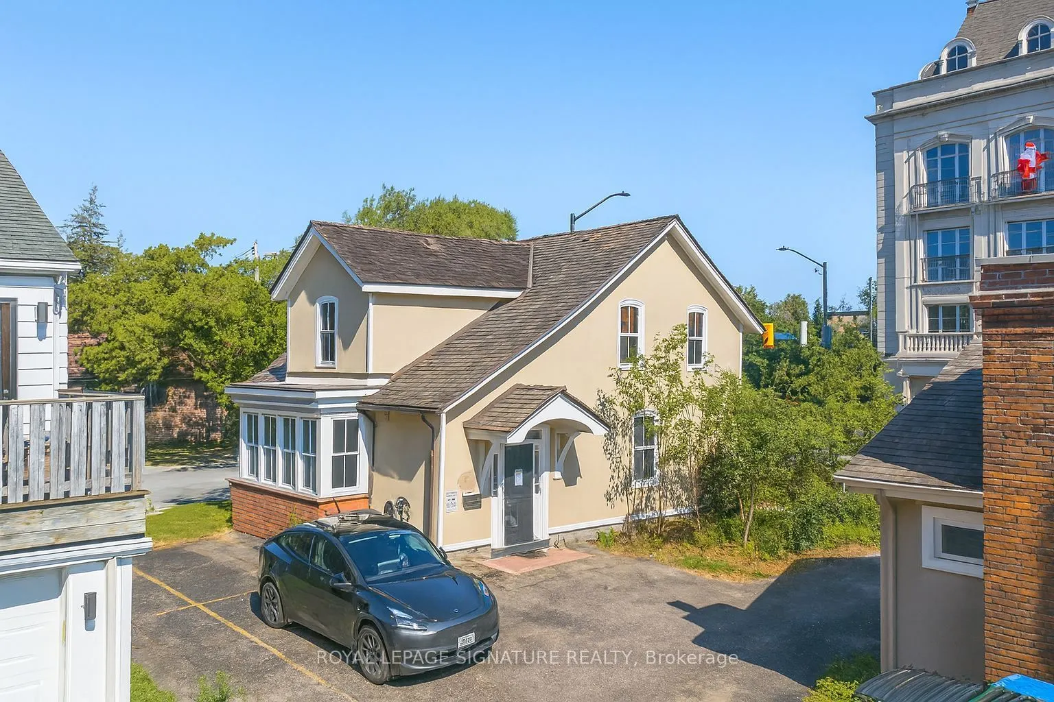 140 Trafalgar Road