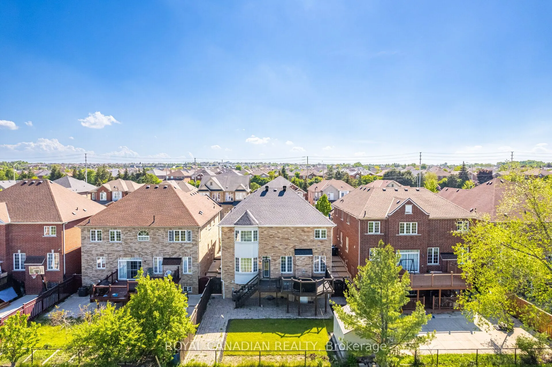 33 Rubysilver Drive