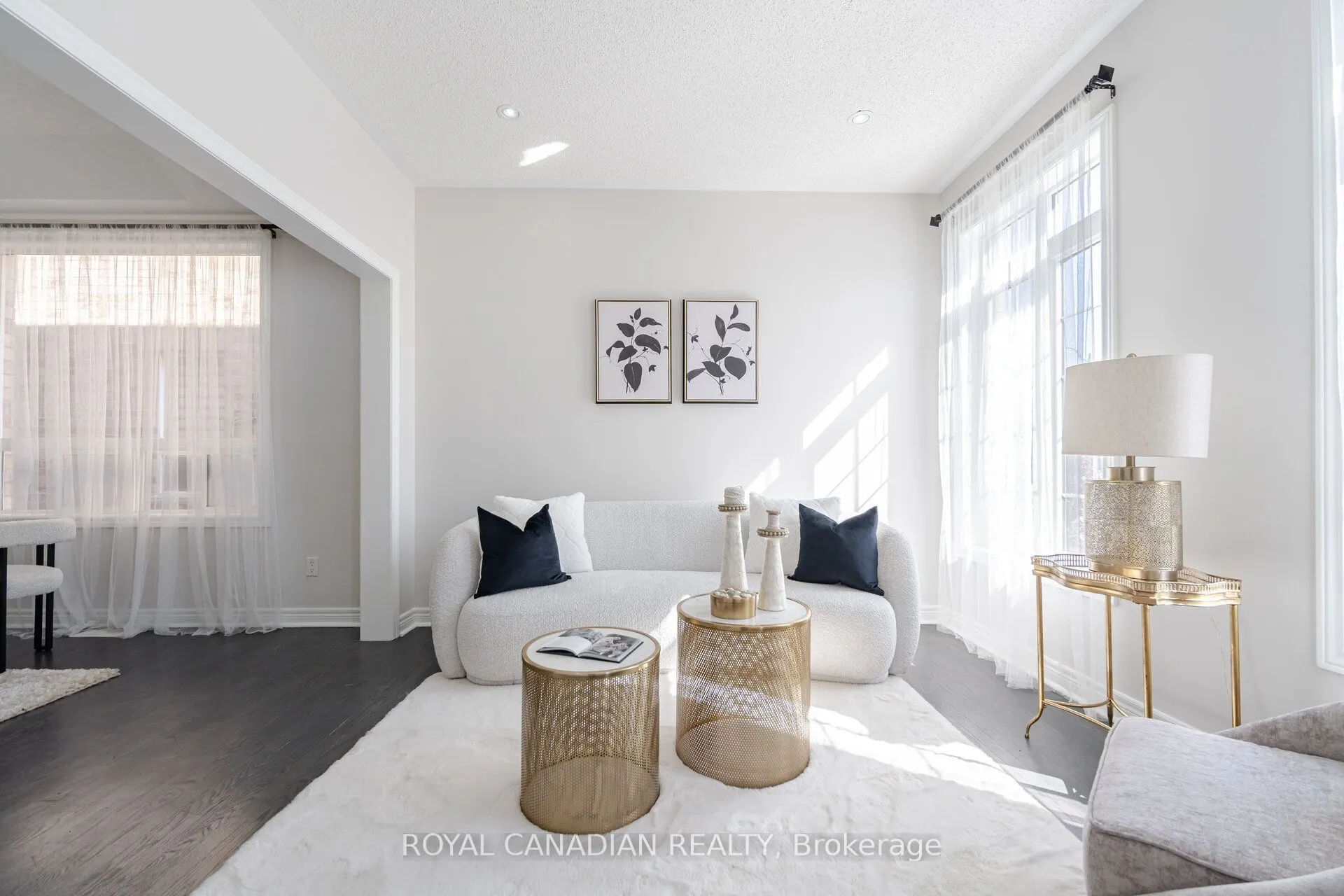 33 Rubysilver Drive