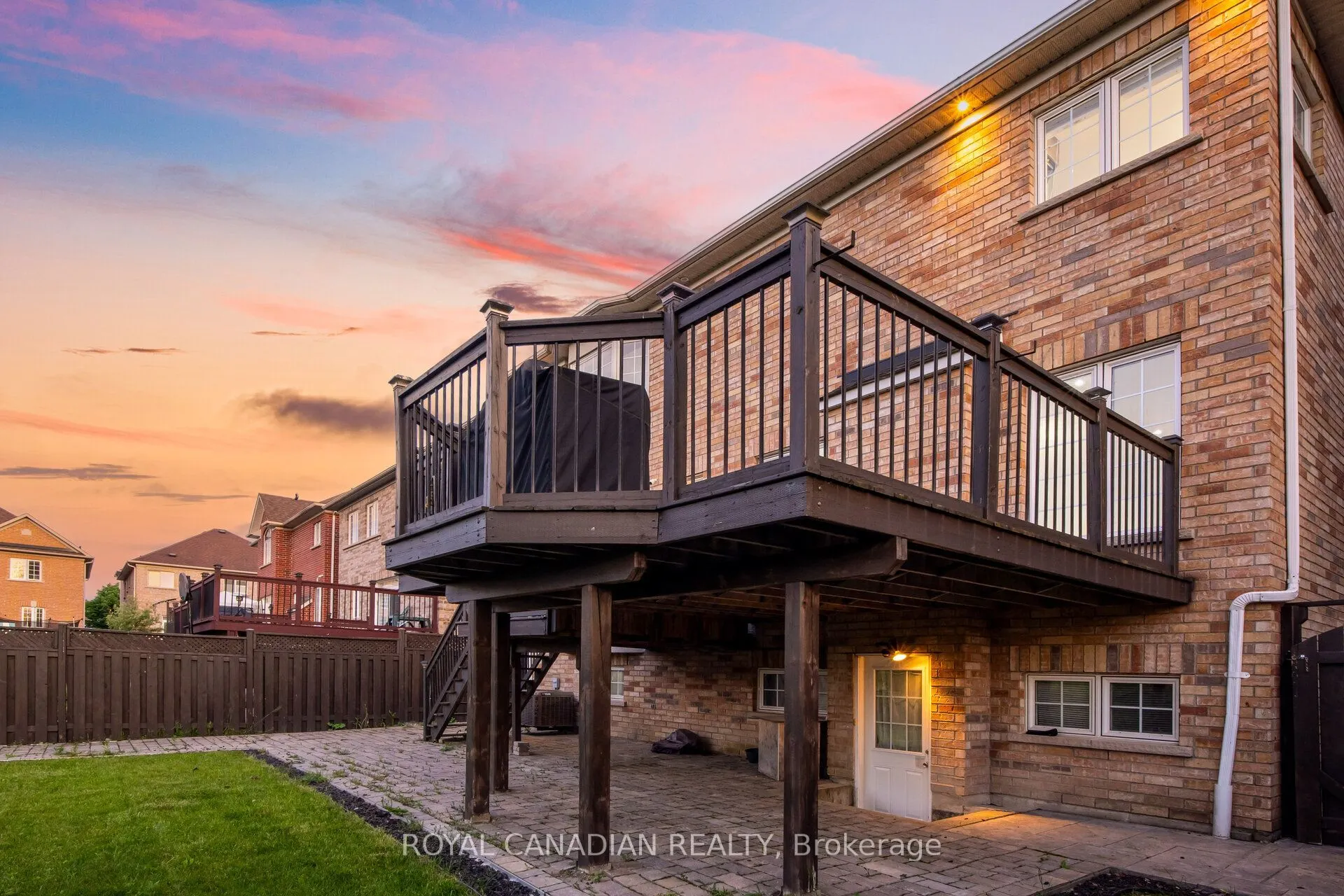 33 Rubysilver Drive