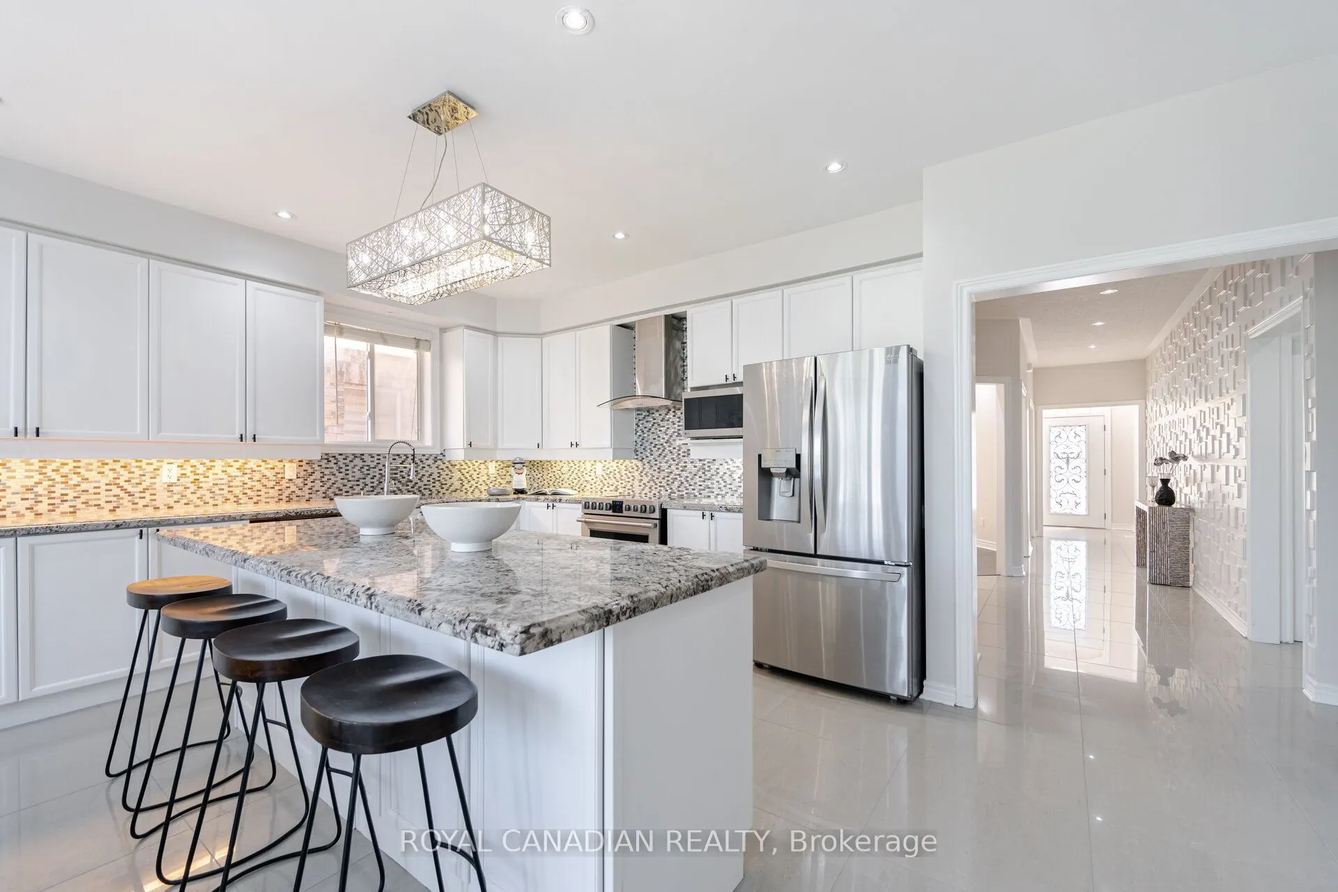 33 Rubysilver Drive