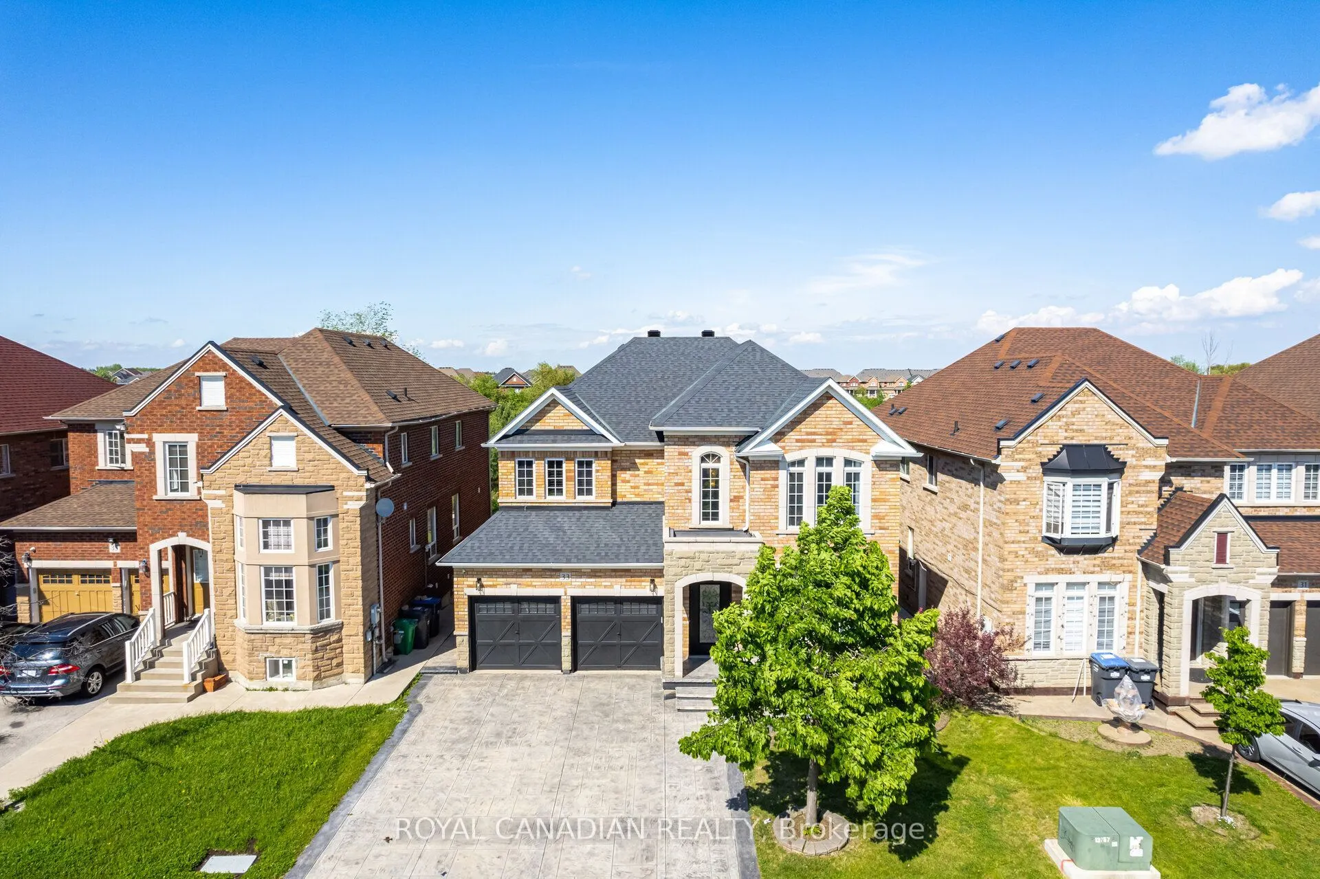 33 Rubysilver Drive