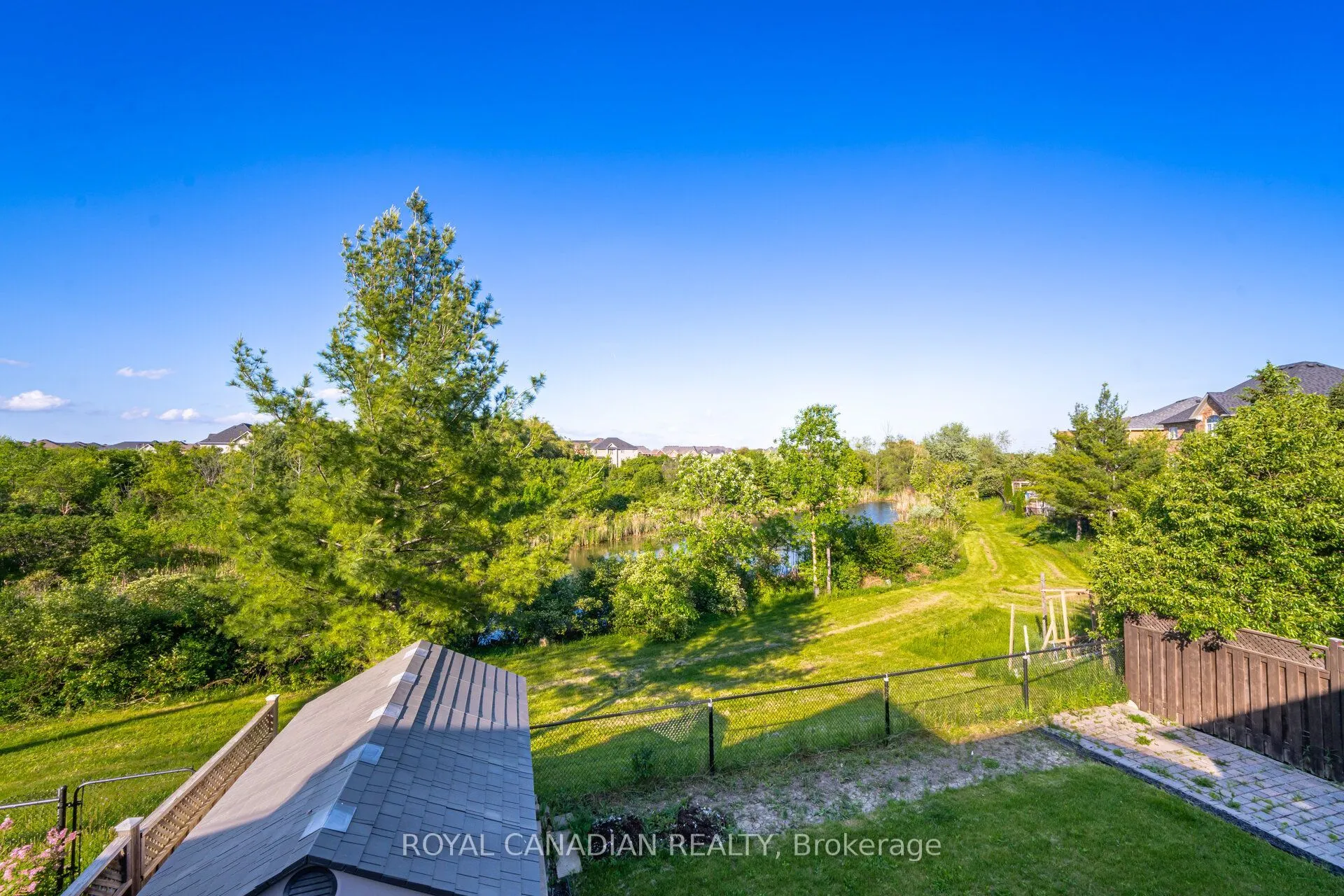 33 Rubysilver Drive