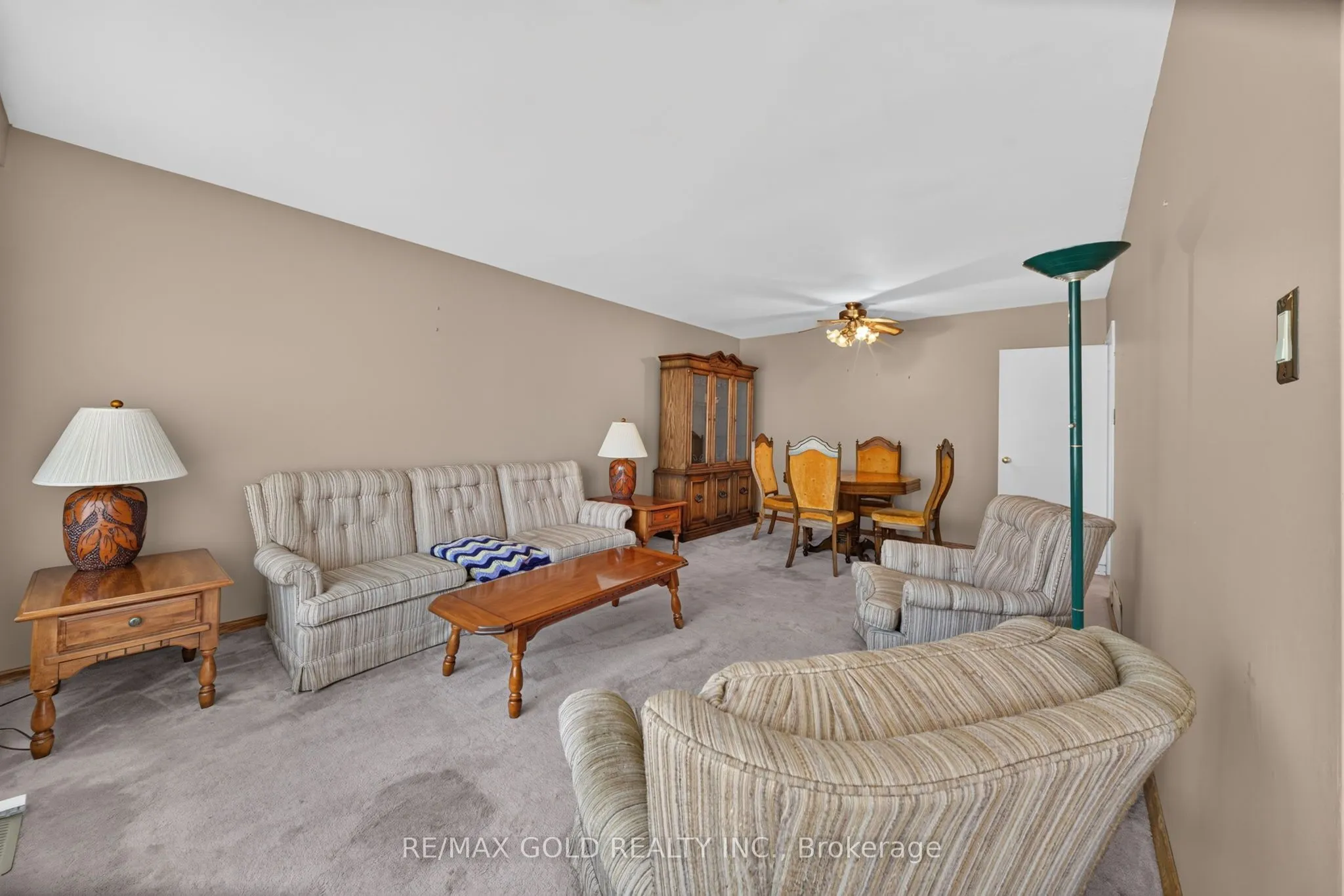 27 Alderbury Crescent