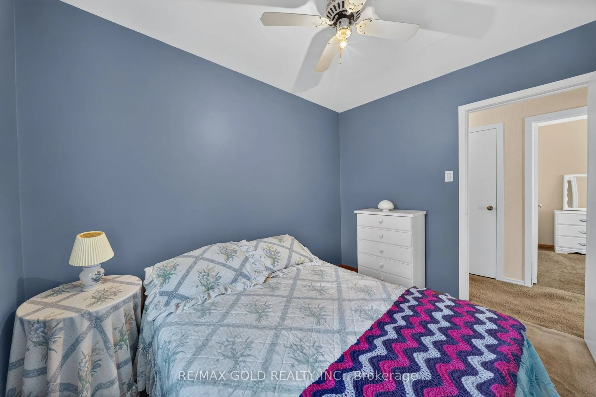27 Alderbury Crescent