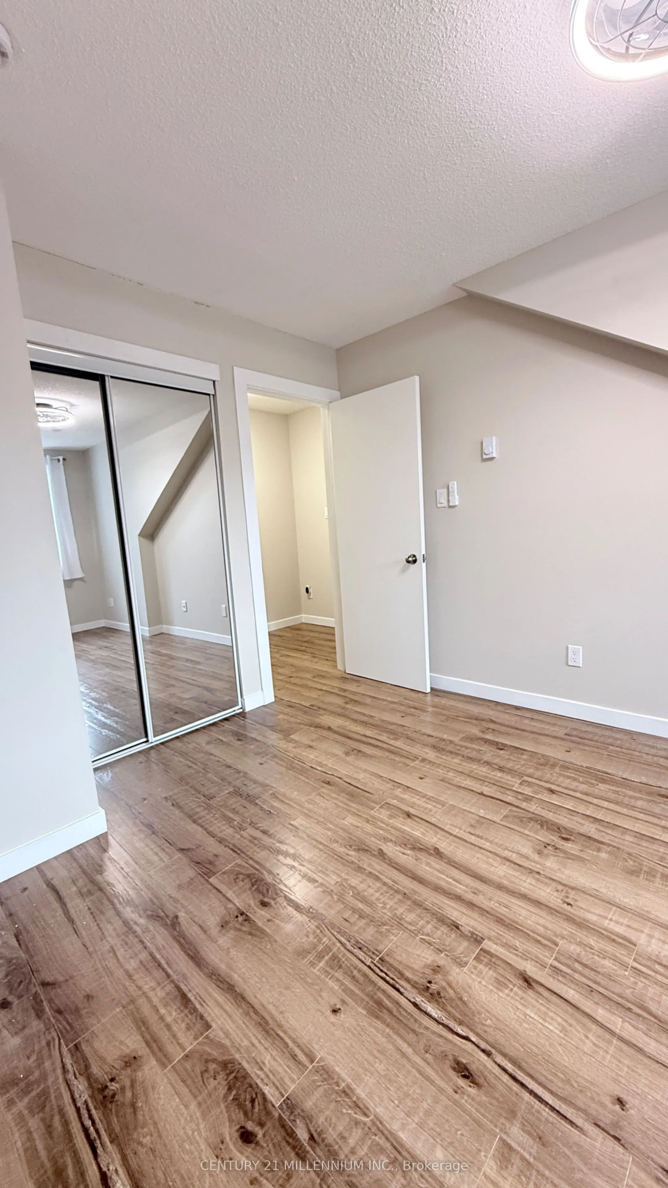 90 Lawrence Avenue #80
