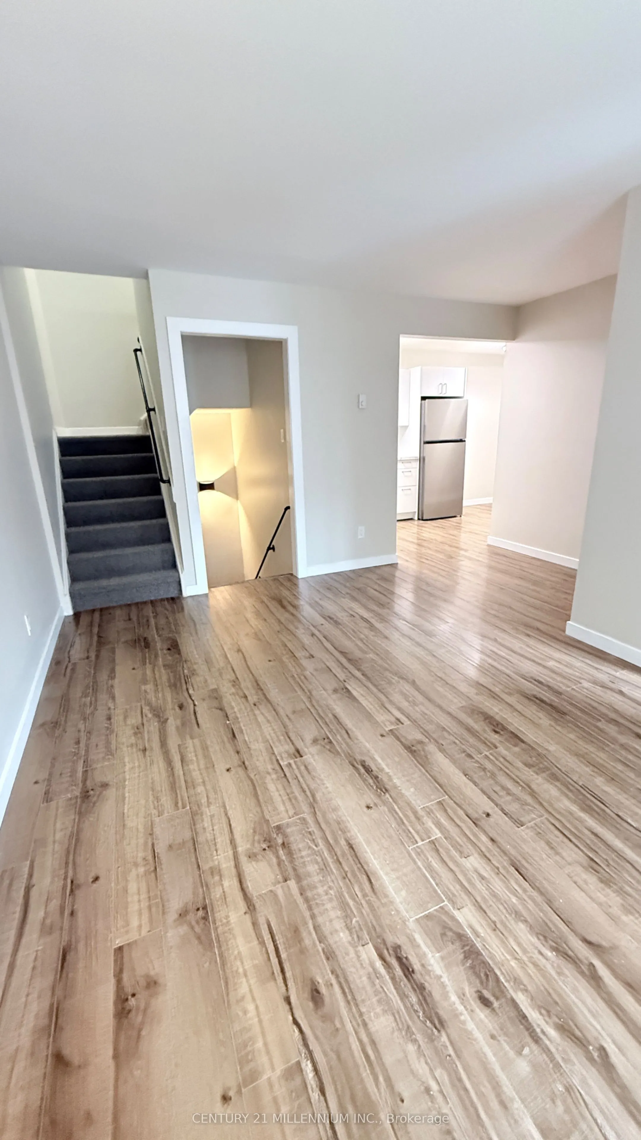 90 Lawrence Avenue #80