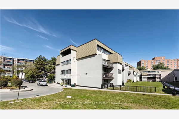 2095 ROCHE Court N #228