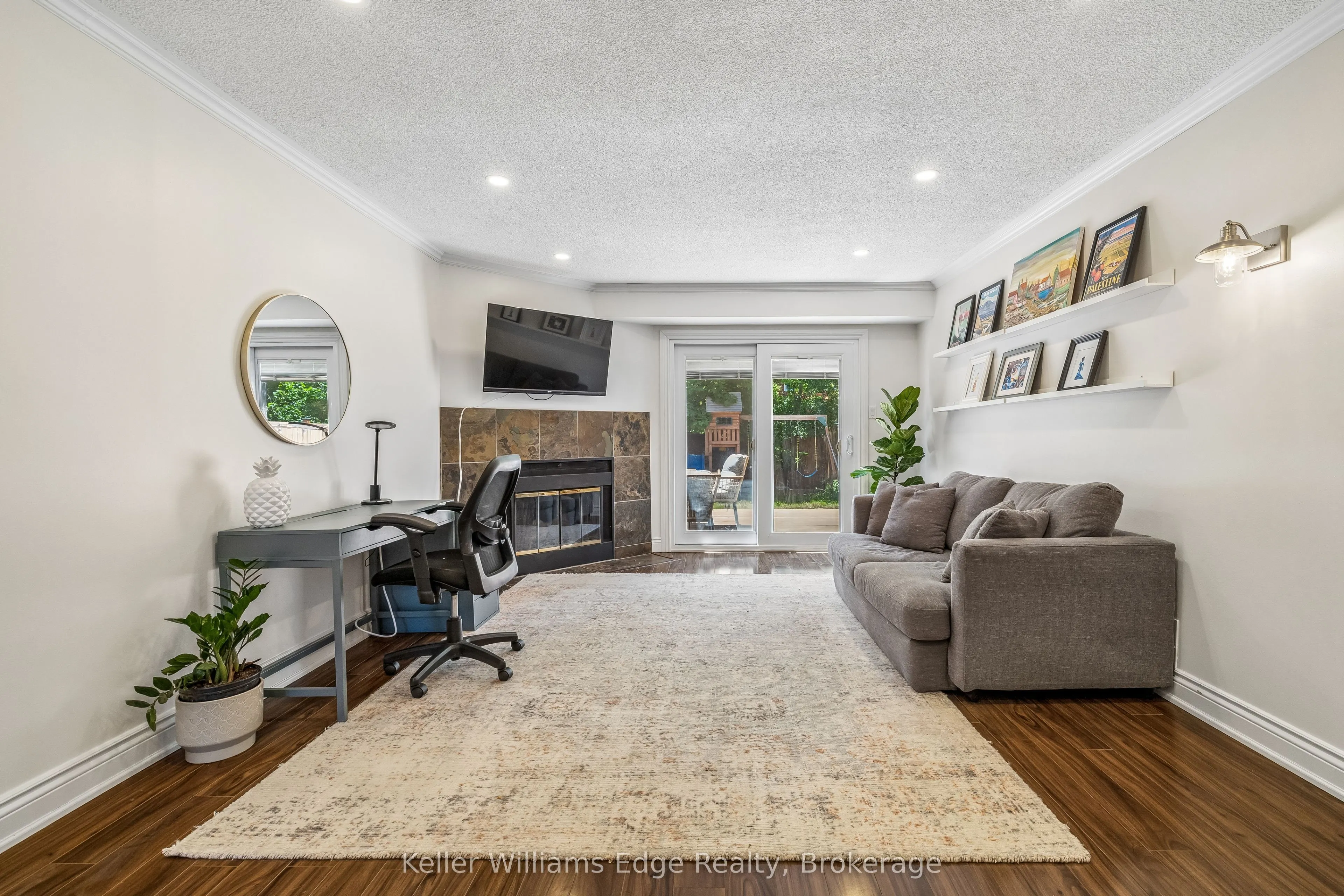 1134 Leewood Drive