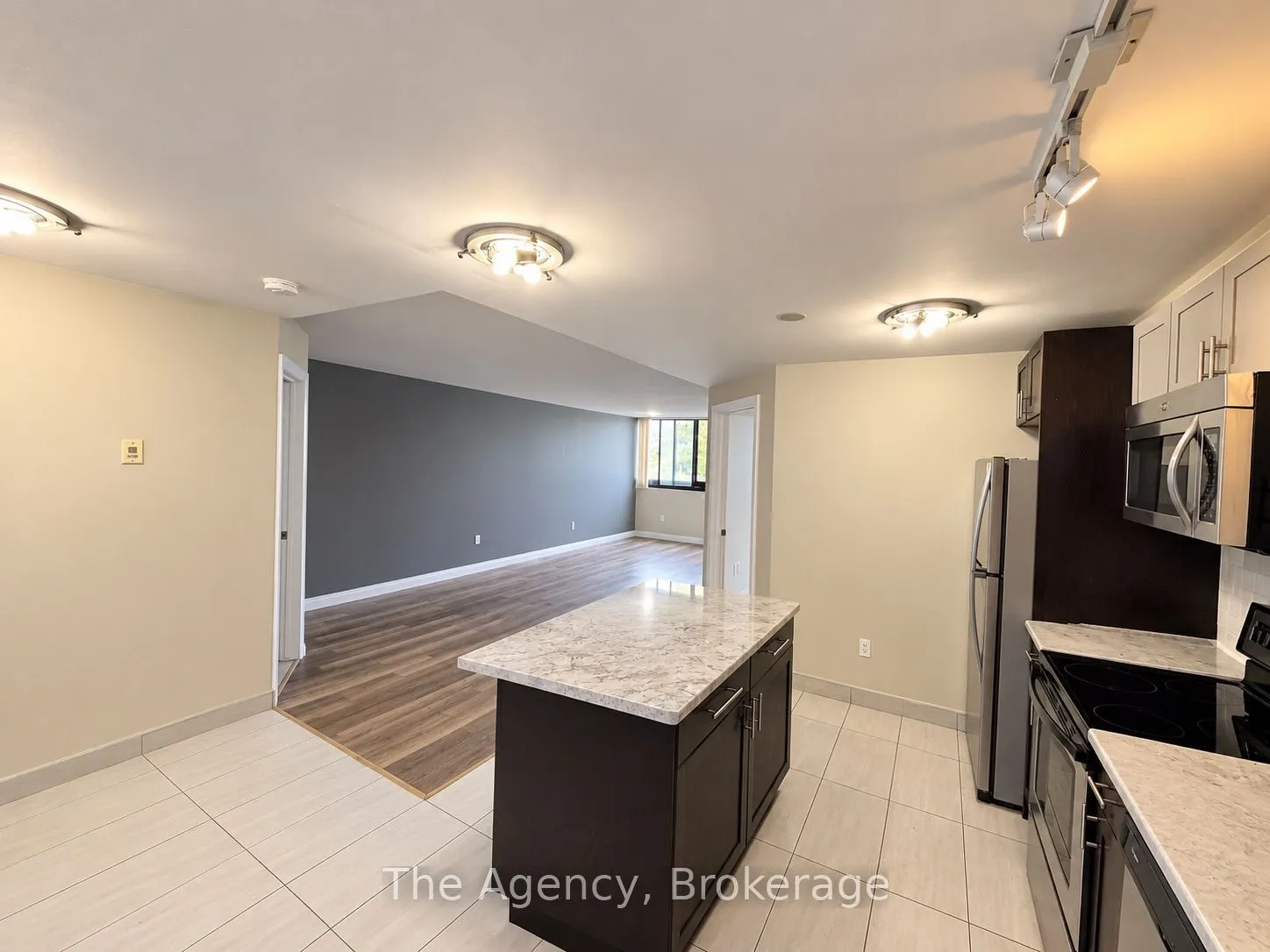 2200 Sherobee Road #201