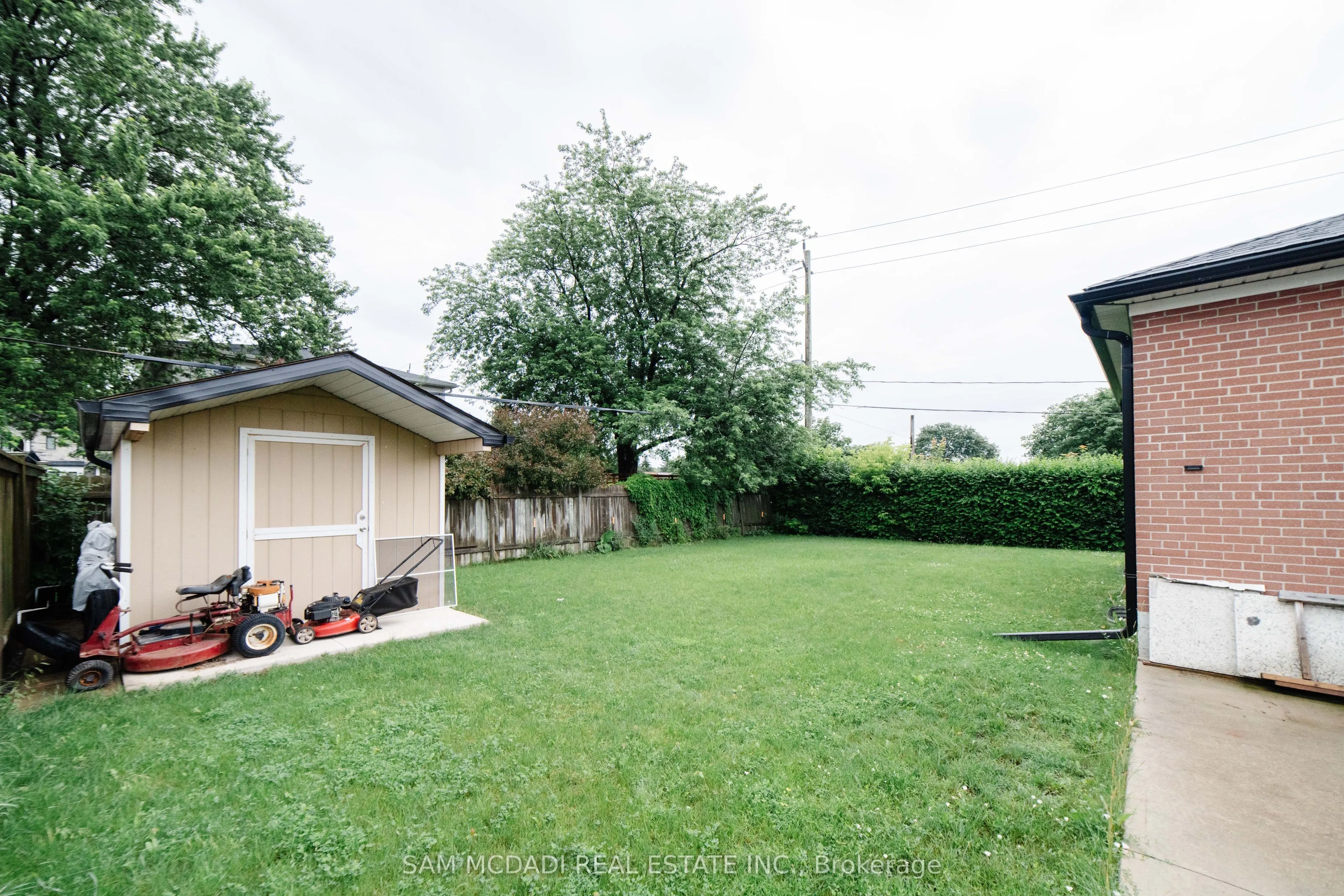 544 Sandmere Place #Upper
