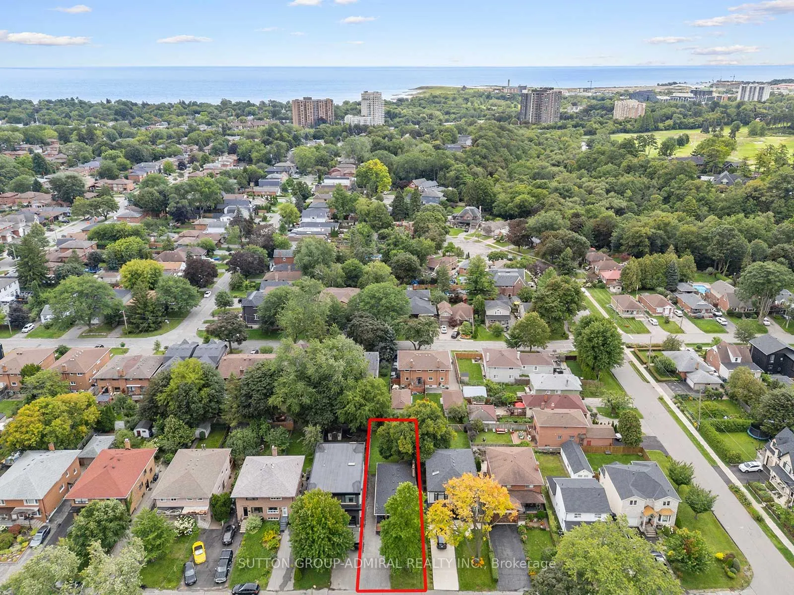 65 Woodbury Road