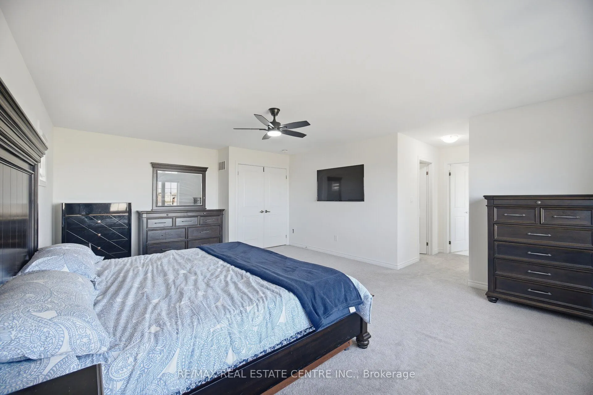 30 Tiger Crescent