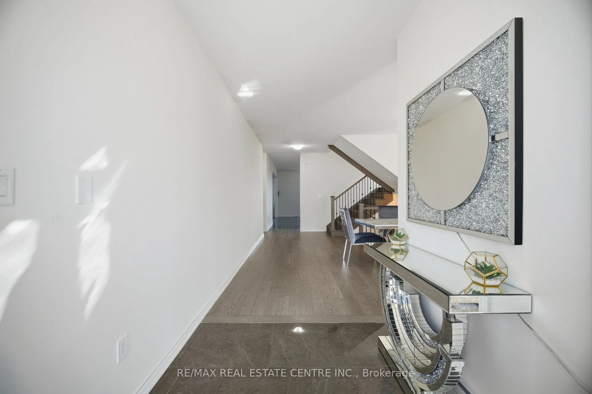 30 Tiger Crescent